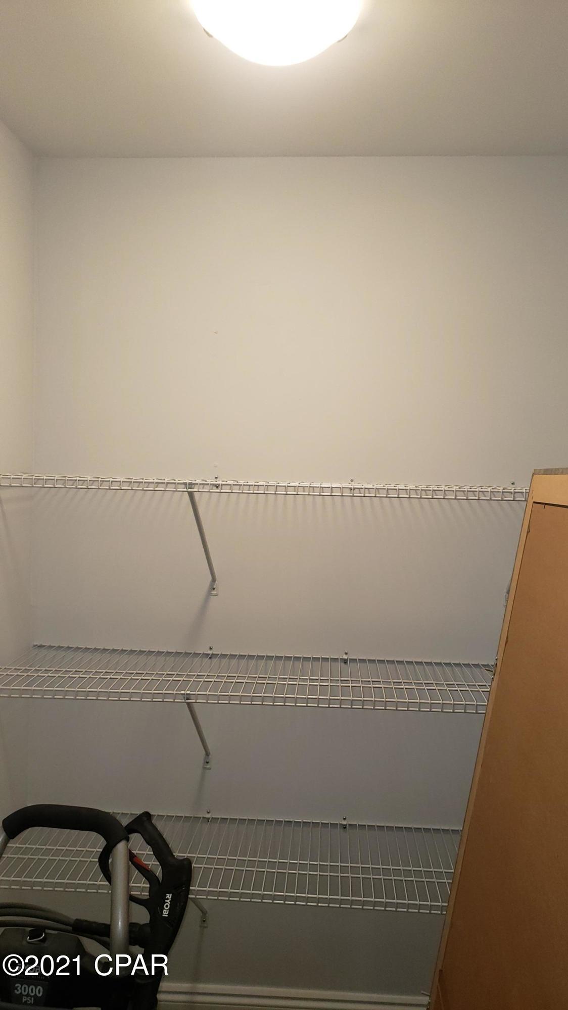 Belaire Estates Replat - Residential