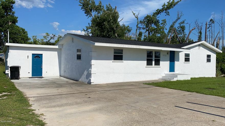 ***Extremely motivated Landlord with flexible terms*** Huge, and elegant white concrete blocks 4 bedrooms / 2 baths house (1,730 Sqft.) One of the biggest properties on the busy, high traffic & commercial Transmitter Road *** 2 front entrances allowing you to split it in 2 *** It has a lot of exposure for your home business, plenty of parking for oversize vehicles *** Very large Shed in the back yard that would be great for a Work shop and extra storage *** Completely renovated with modern finishes, recessed lighting, stainless steel appliances...it won't last *** Centrally located within walking distance to Cedar Grove, Merrit Brown, and Bay Schools. Short drive to Tyndall AFB, as well as down town.