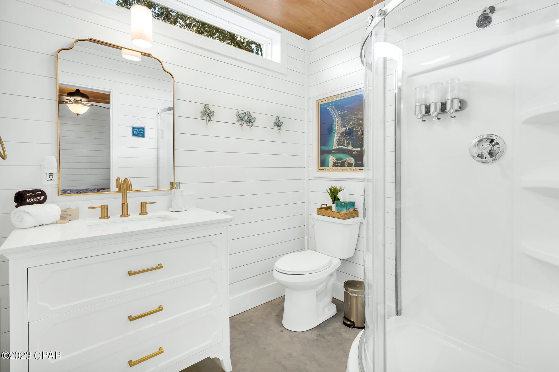 Kiska Beach 1st Add - Residential