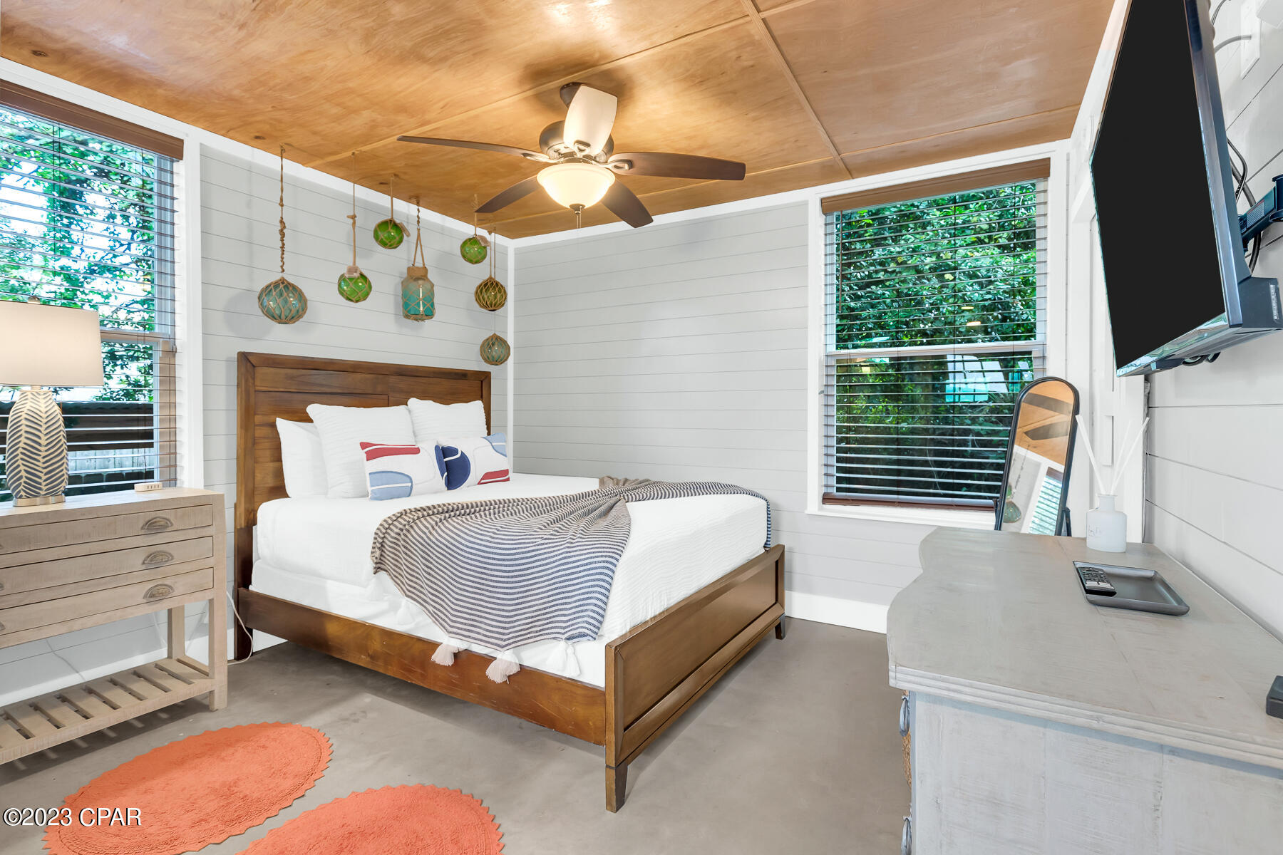 Kiska Beach 1st Add - Residential