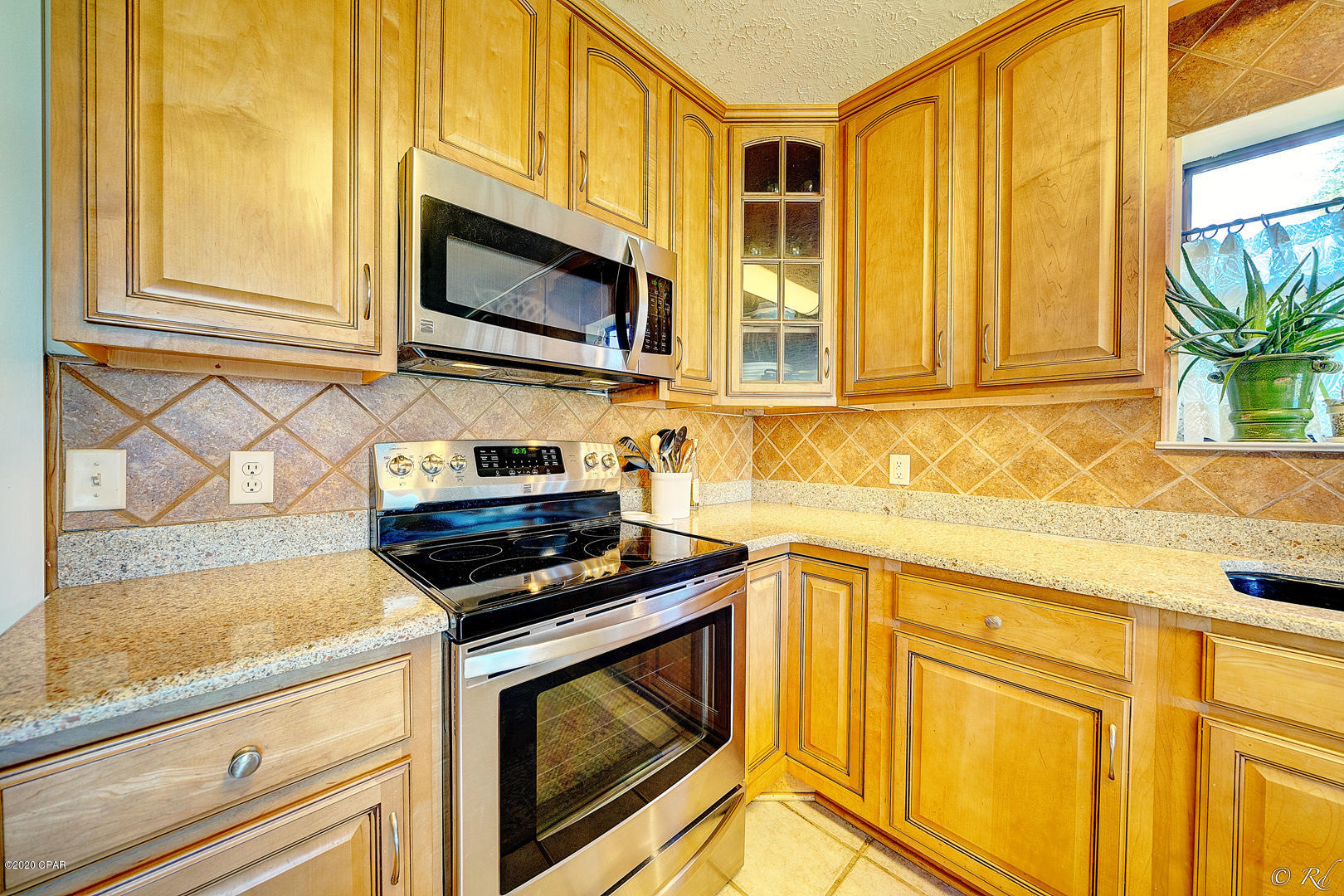 Baywood Shores Est Unit 7 - Residential