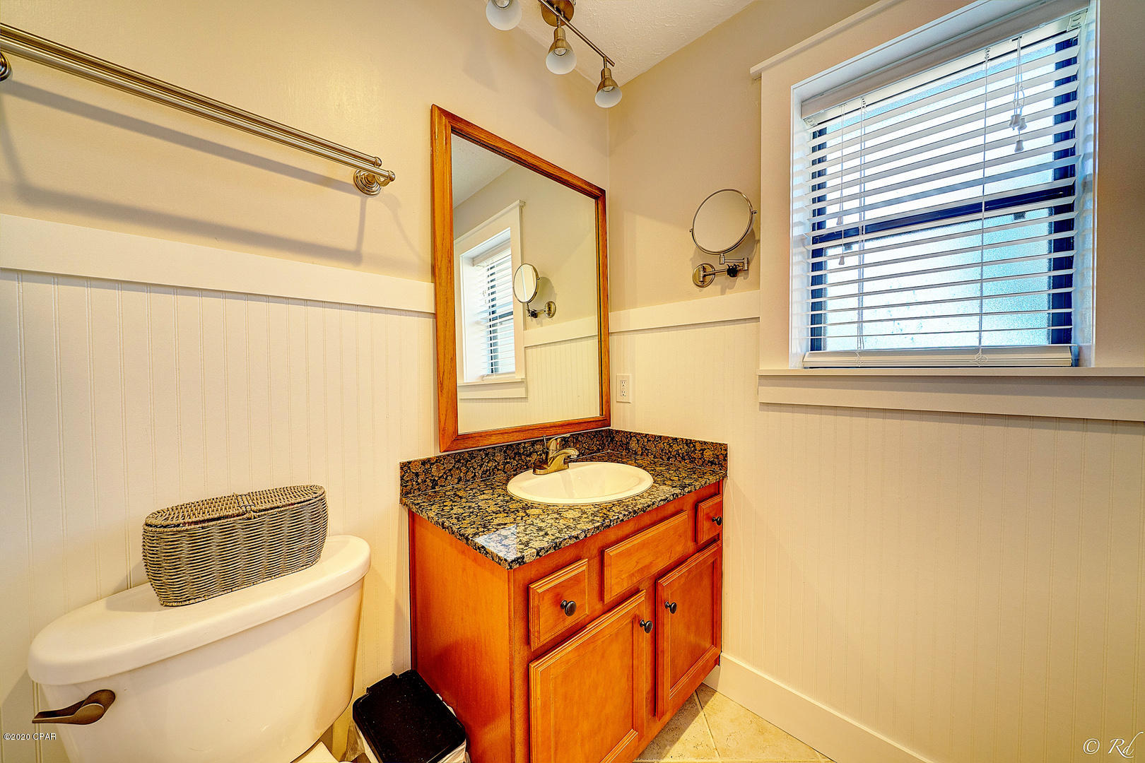 Baywood Shores Est Unit 7 - Residential