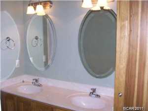 Oakcrest - Residential Lease