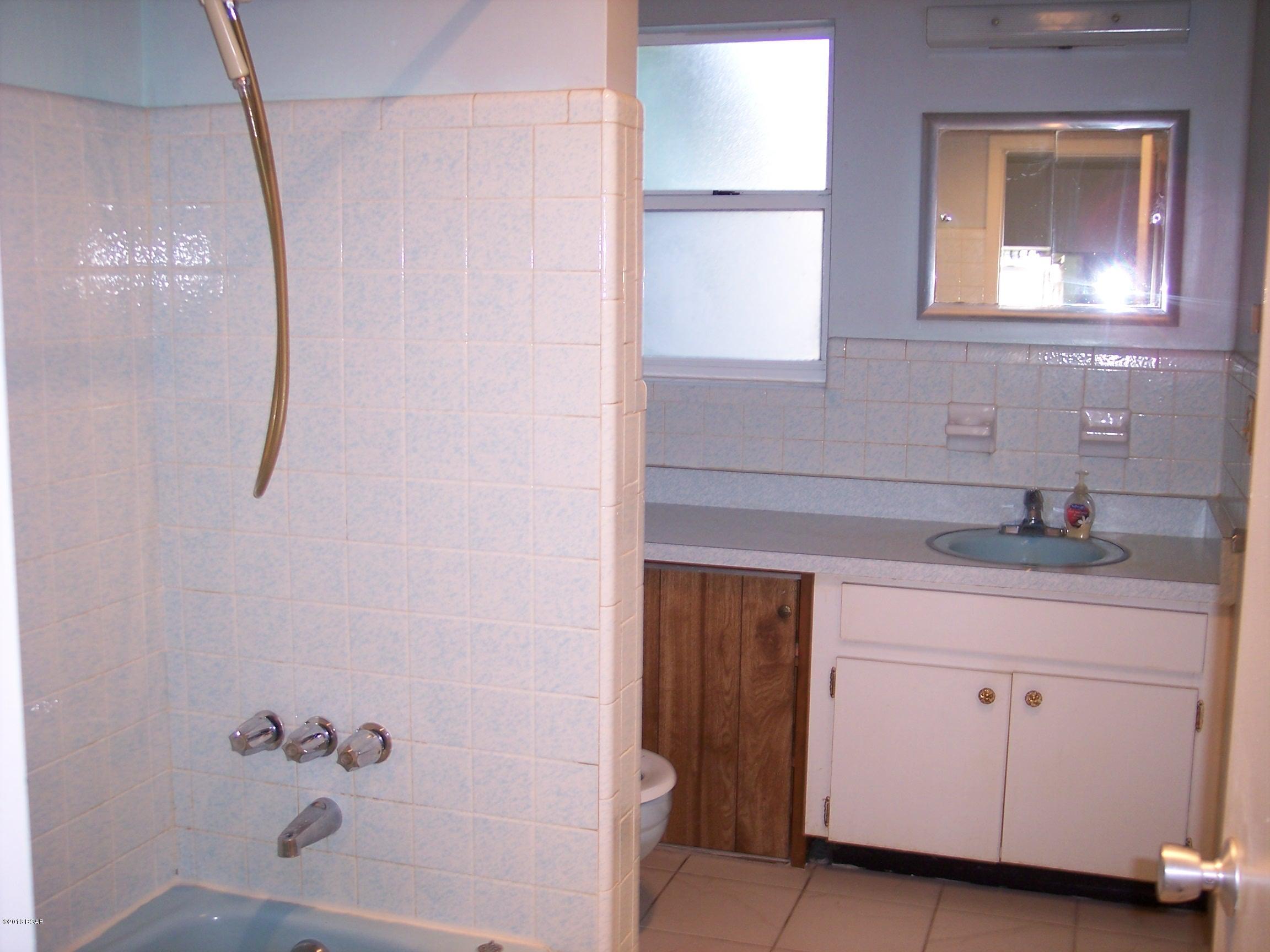 Sunny Hills Unit 4 - Residential