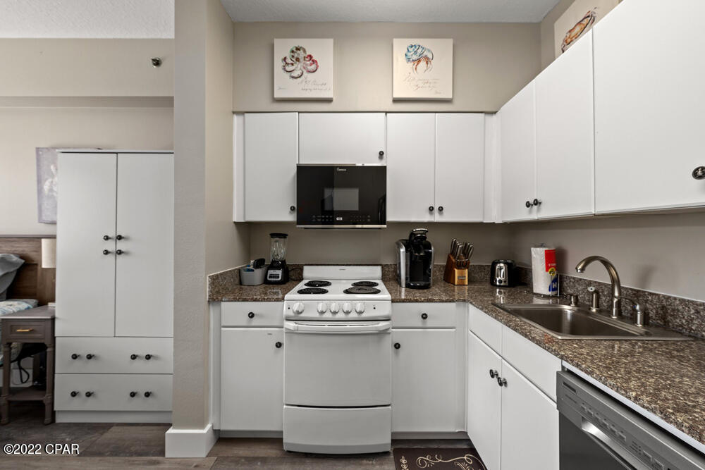 Shores Of Panama Phase I - Residential