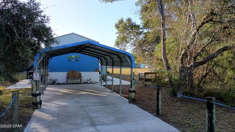 A home in Carrabelle