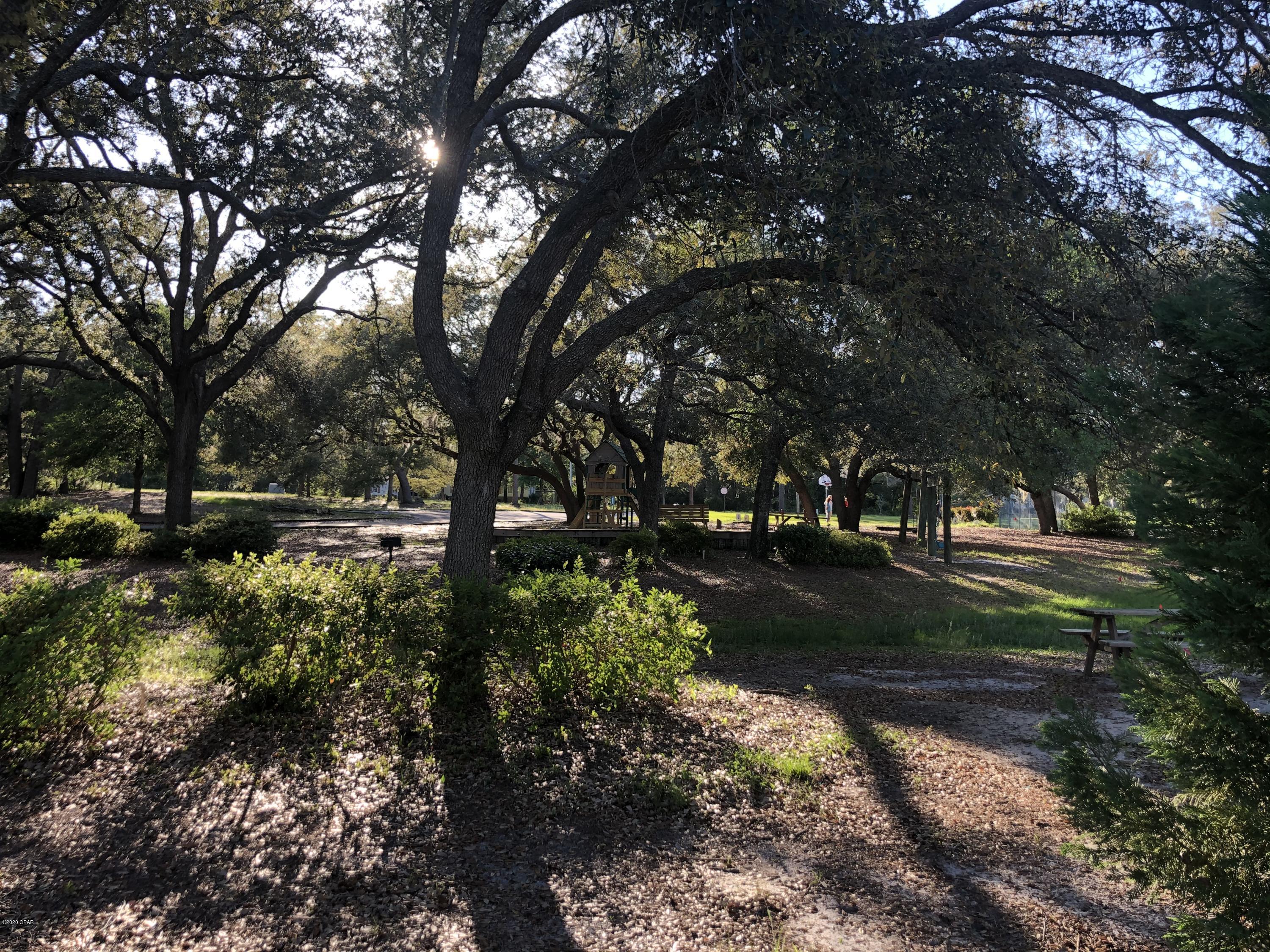 Leisure Lakes - Land