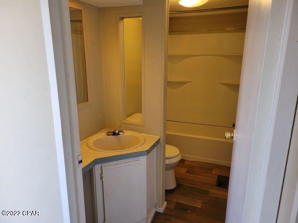 Mirror Lake Estates - Residential