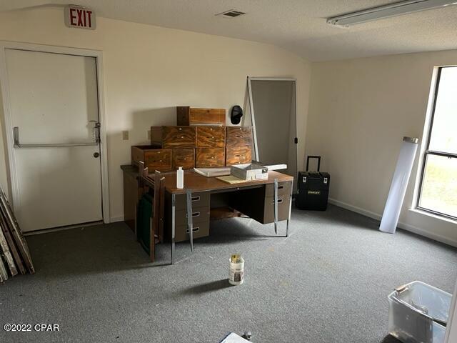 [No Recorded Subdiv] - Commercial Sale