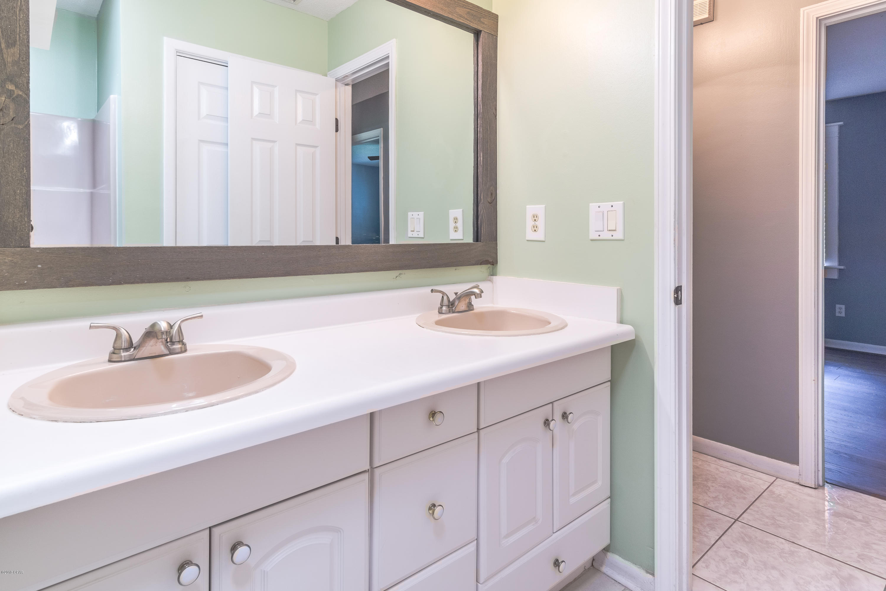 Grimes Callaway Bayou Est U-1 - Residential