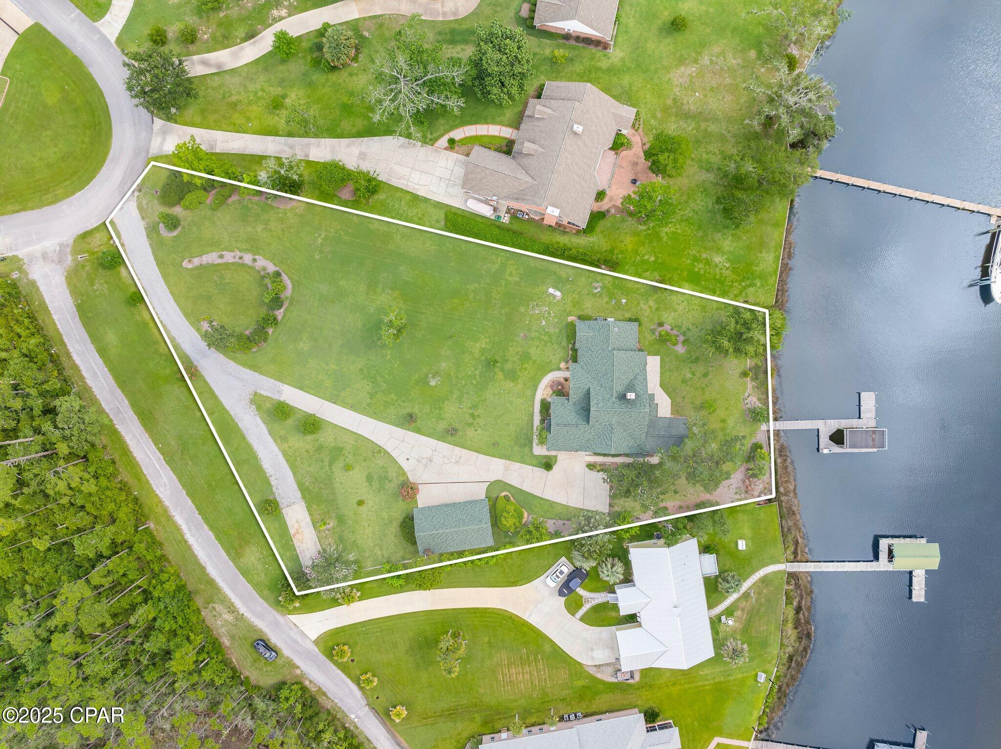 Shoreline Estates - Residential