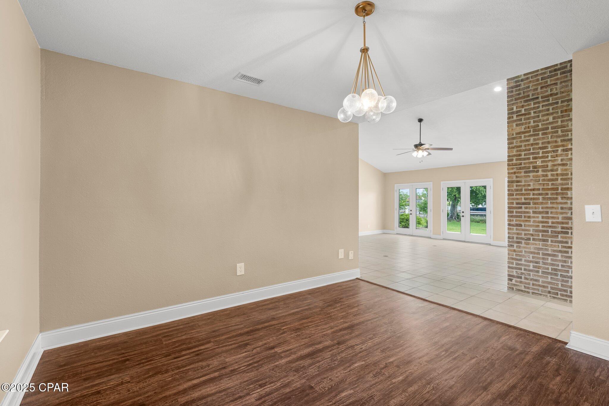 Shoreline Estates - Residential