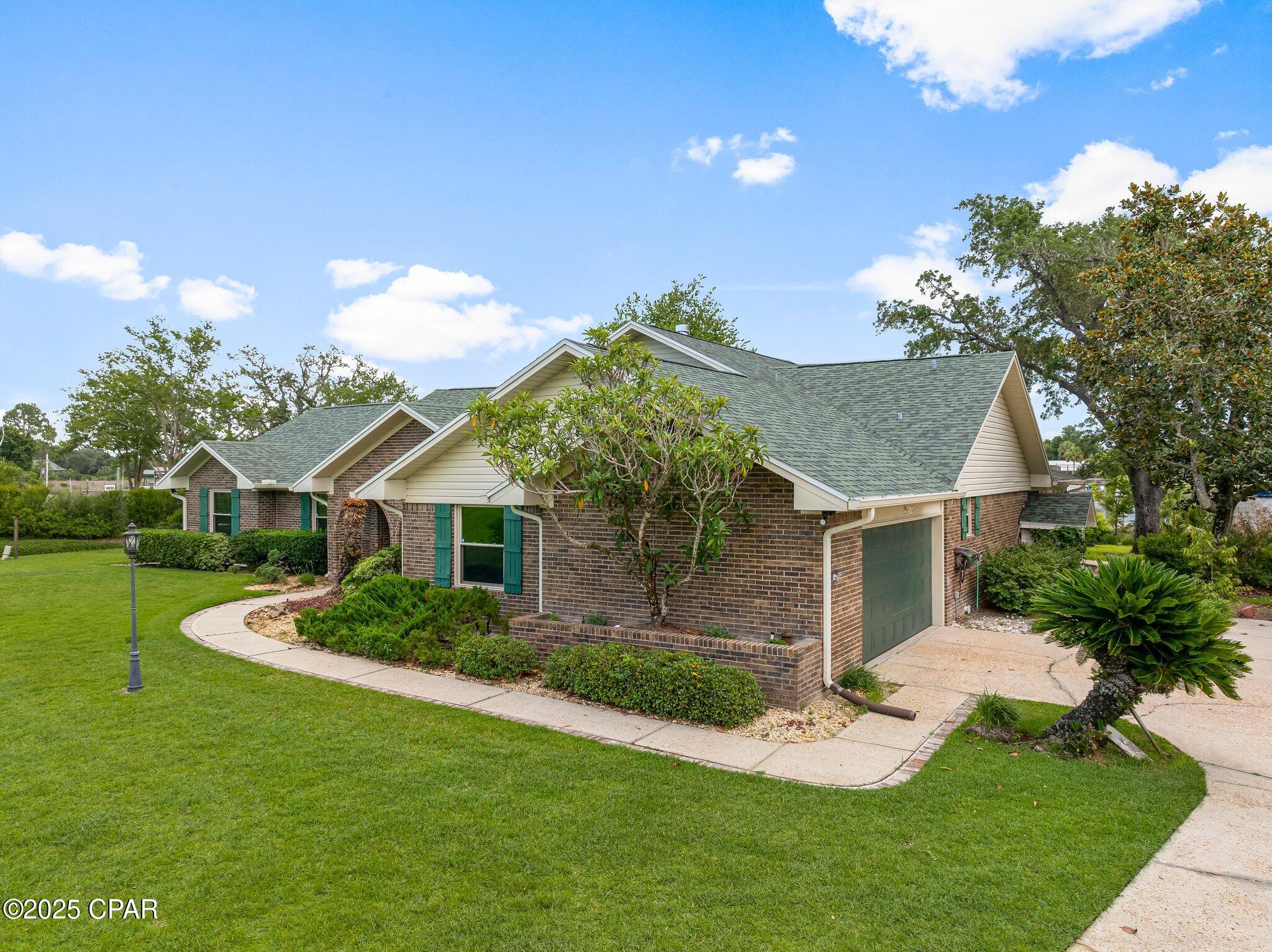 Shoreline Estates - Residential