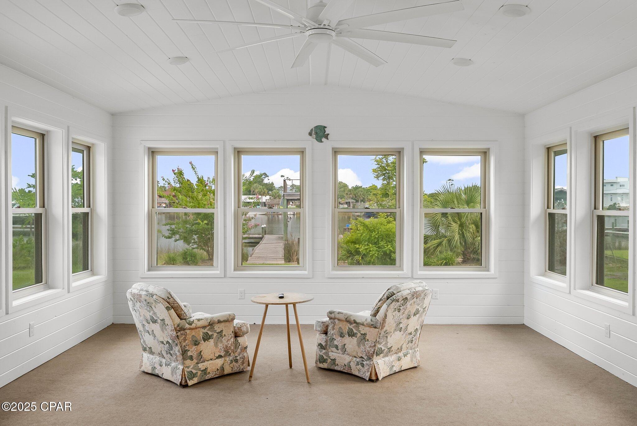 Shoreline Estates - Residential