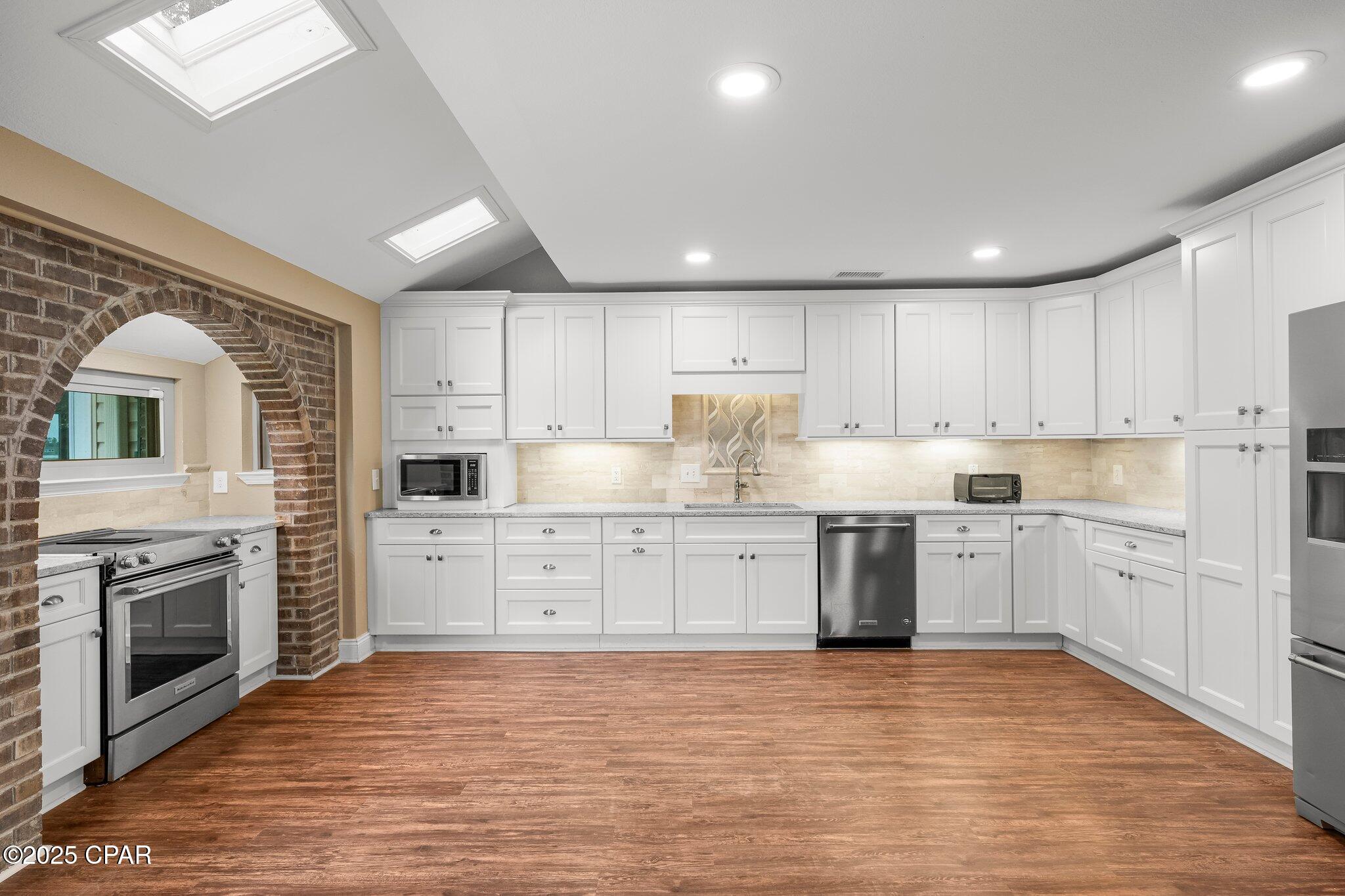 Shoreline Estates - Residential