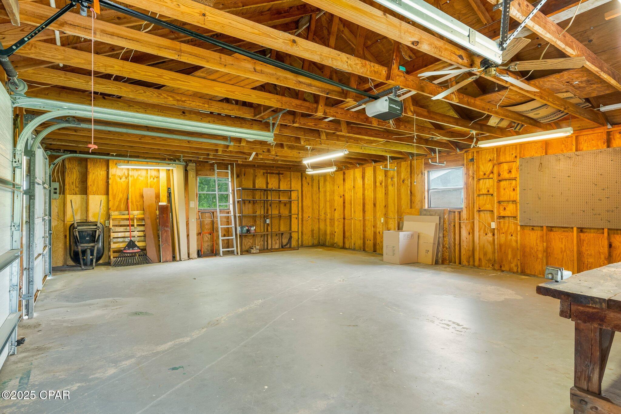 Shoreline Estates - Residential