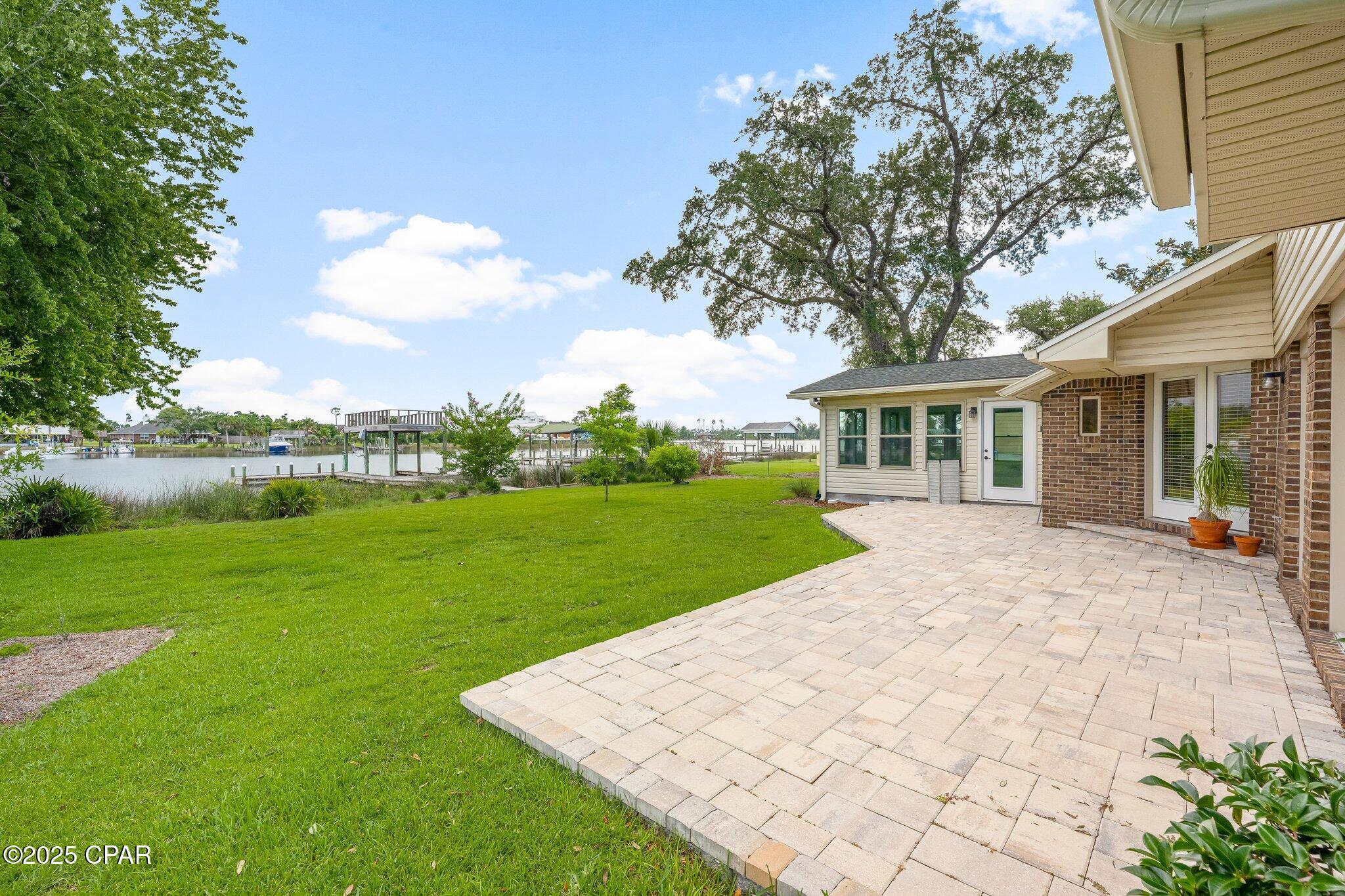 Shoreline Estates - Residential