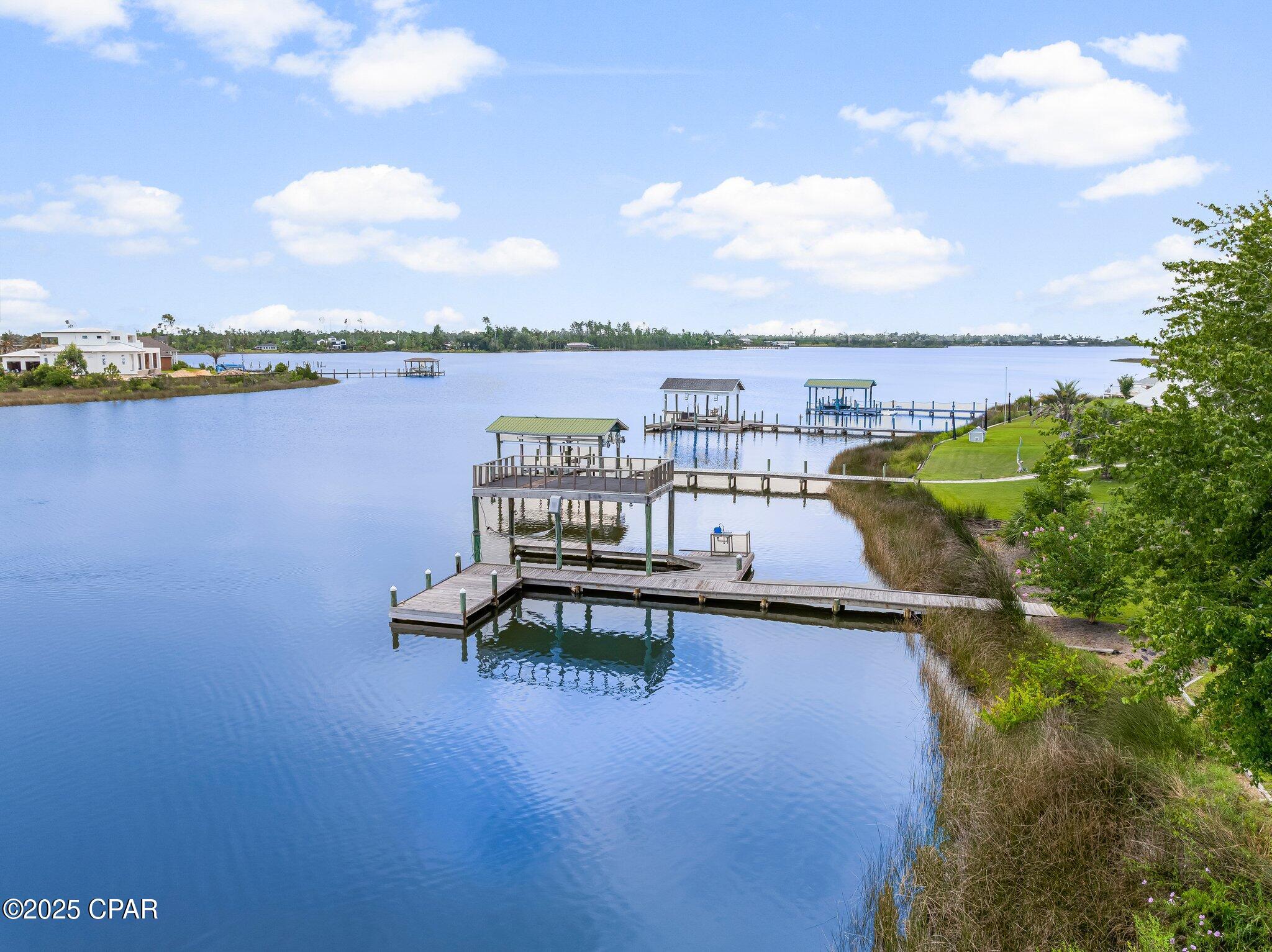 Shoreline Estates - Residential