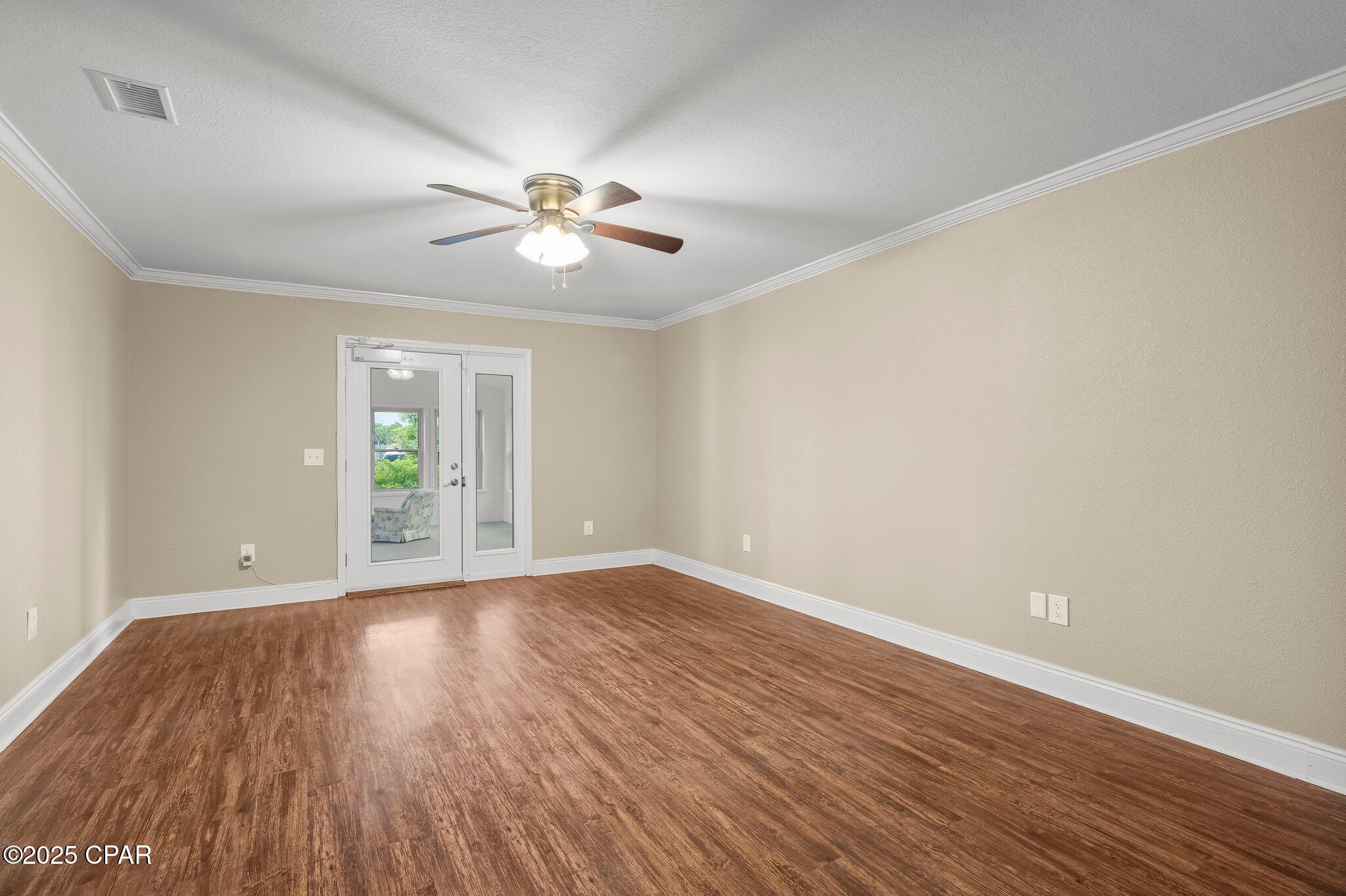 Shoreline Estates - Residential