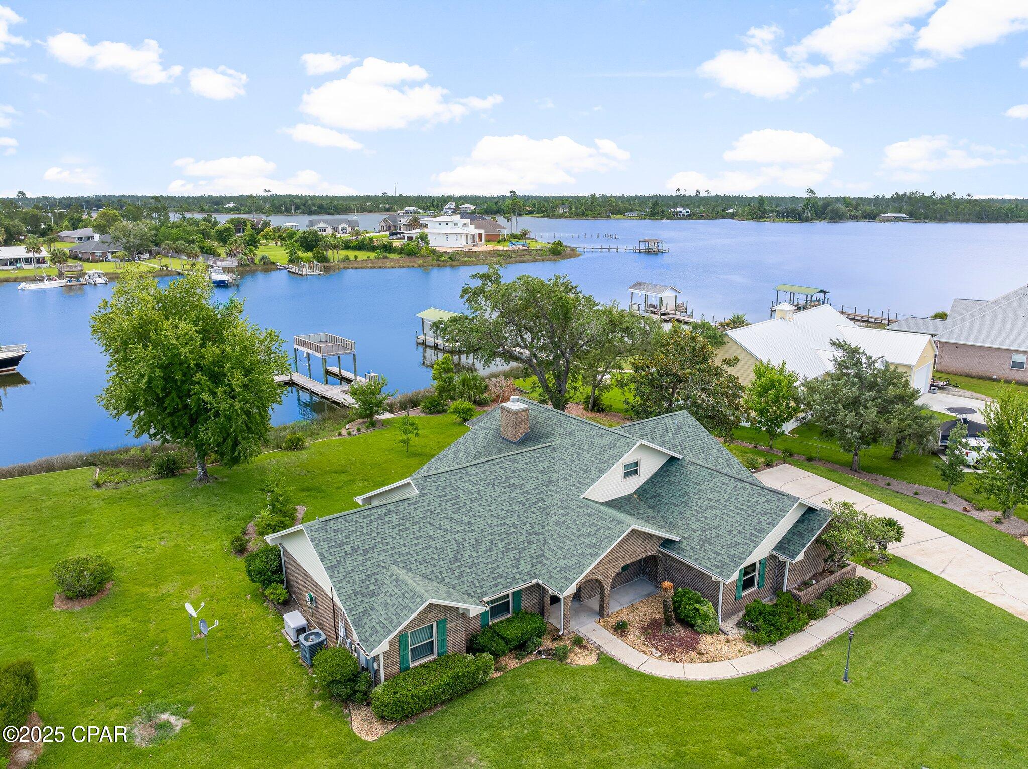 Shoreline Estates - Residential