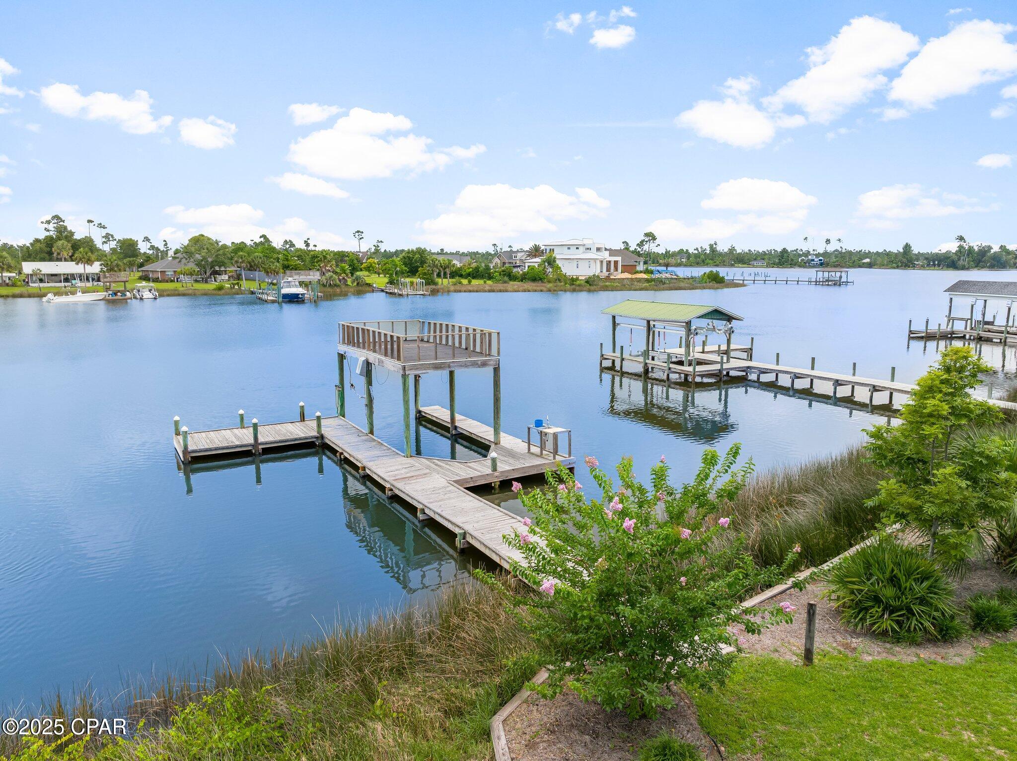 Shoreline Estates - Residential