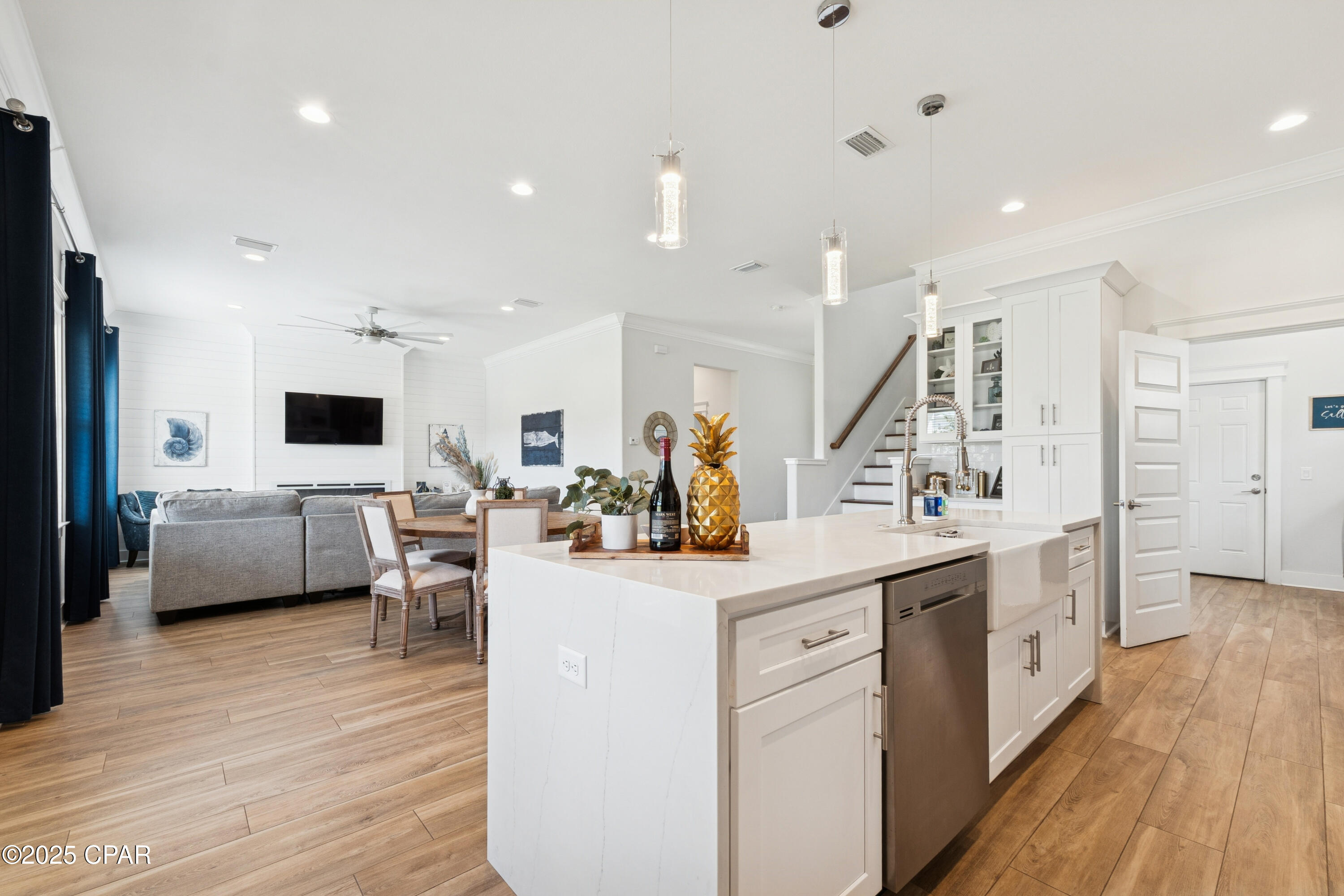 Laguna Haven - Residential