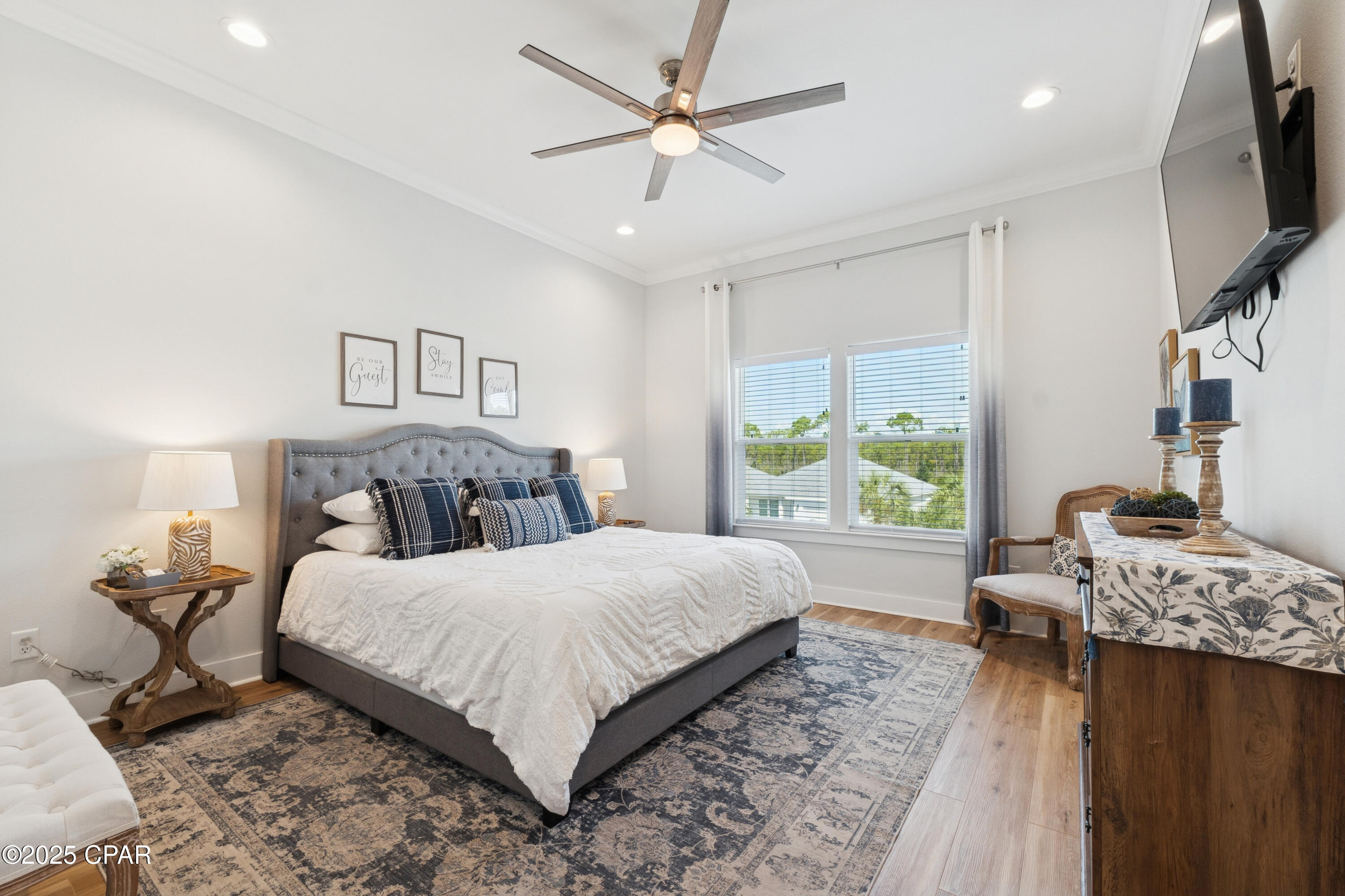 Laguna Haven - Residential