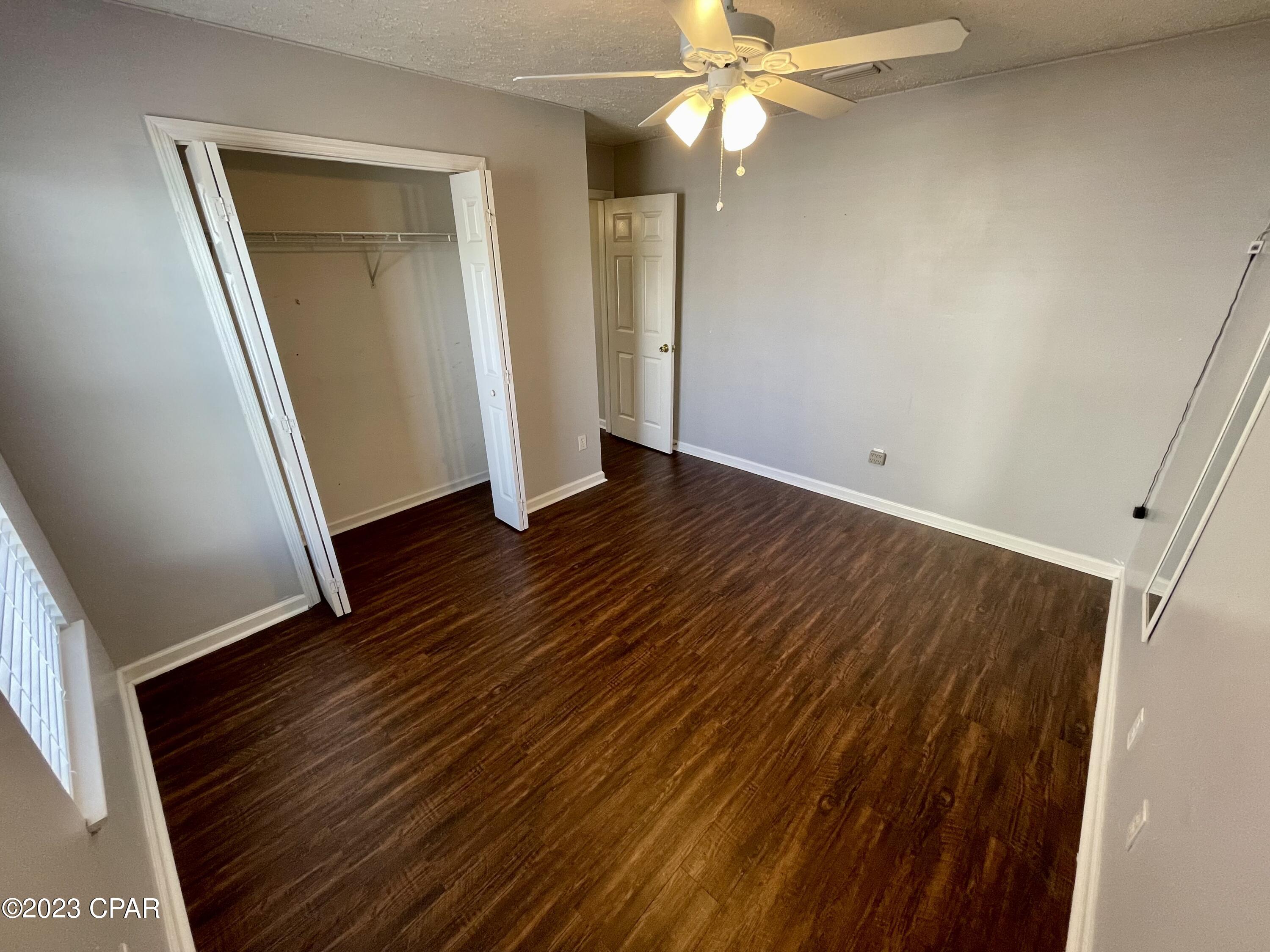 Shadow Bay Unit 5 - Residential