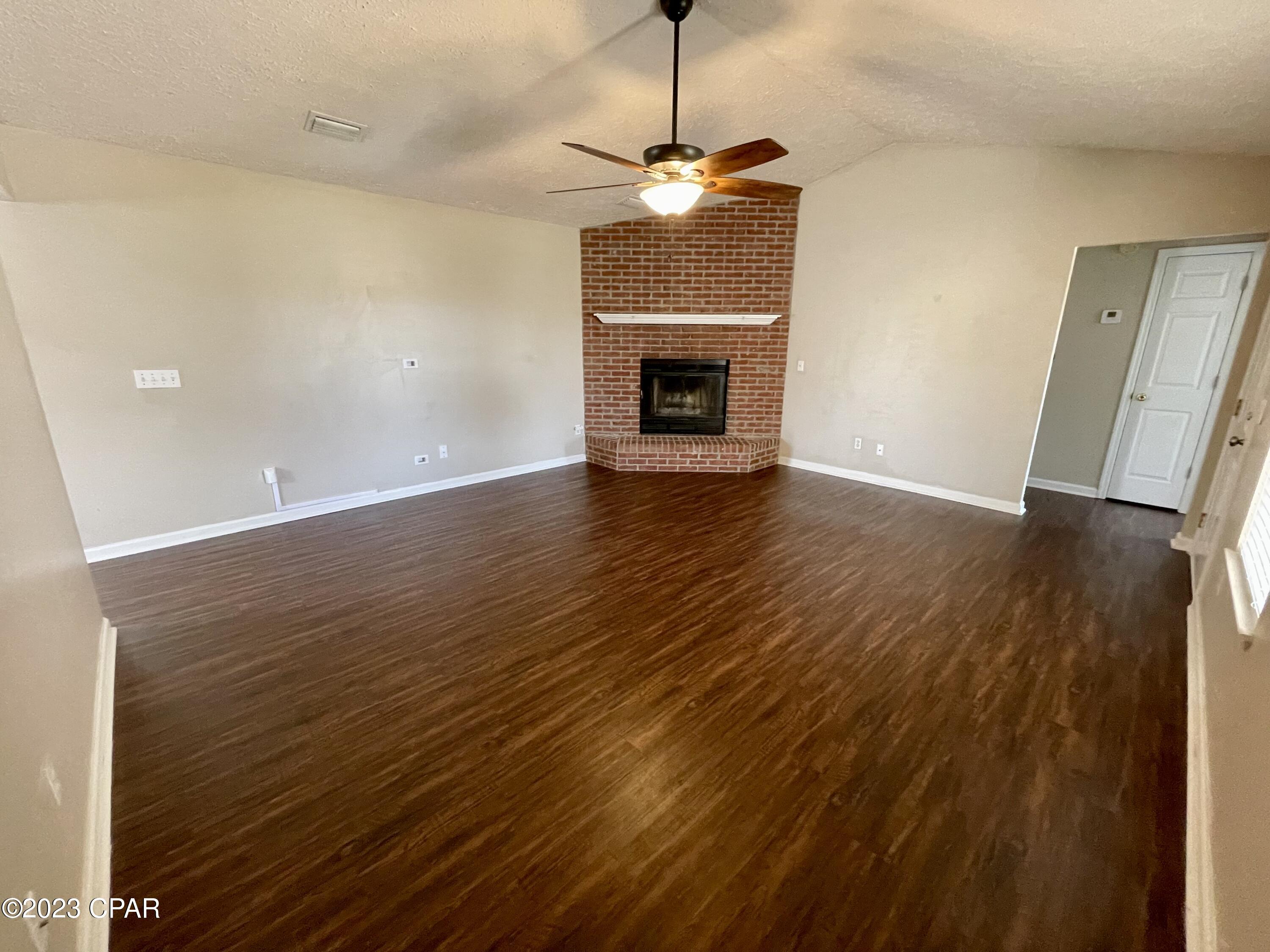 Shadow Bay Unit 5 - Residential