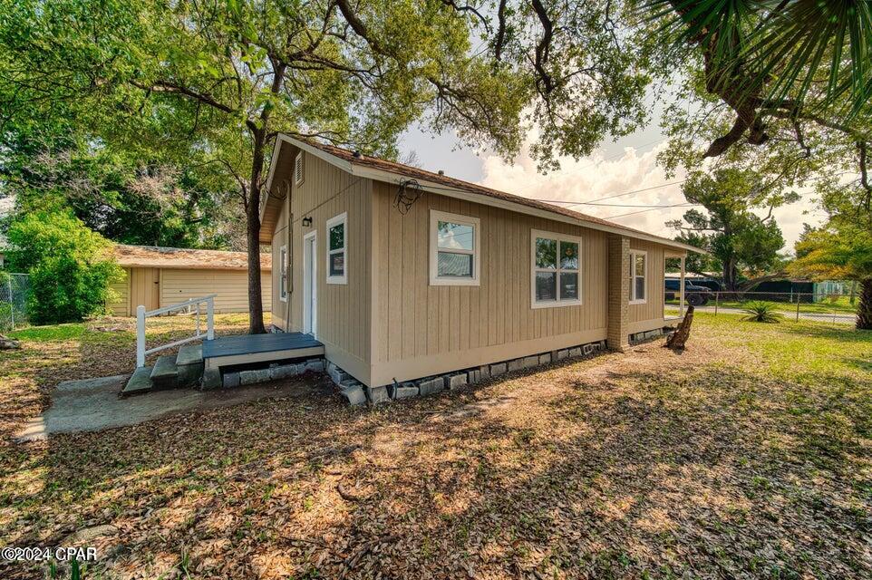 [No Recorded Subdiv] - Residential Lease