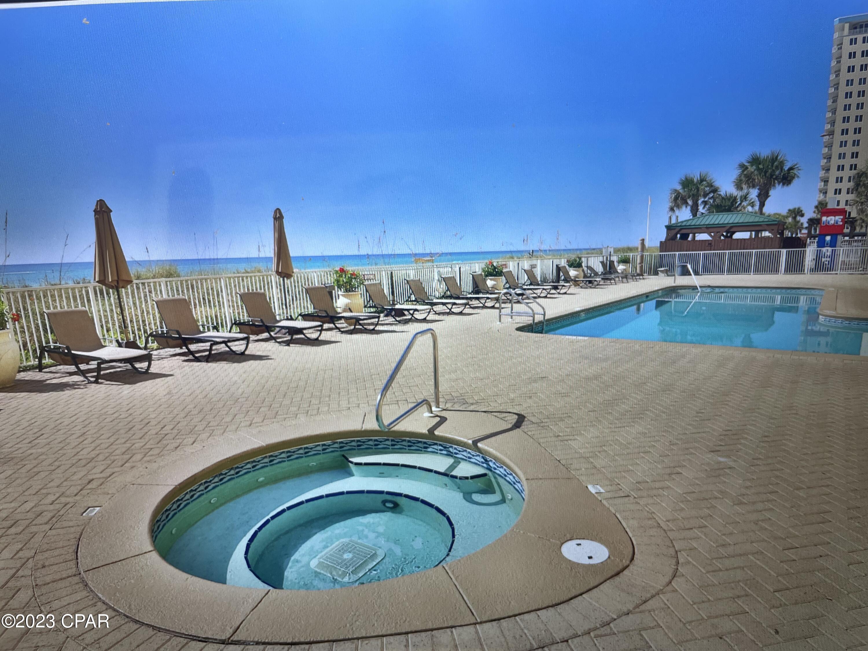 Ocean Ritz - Residential