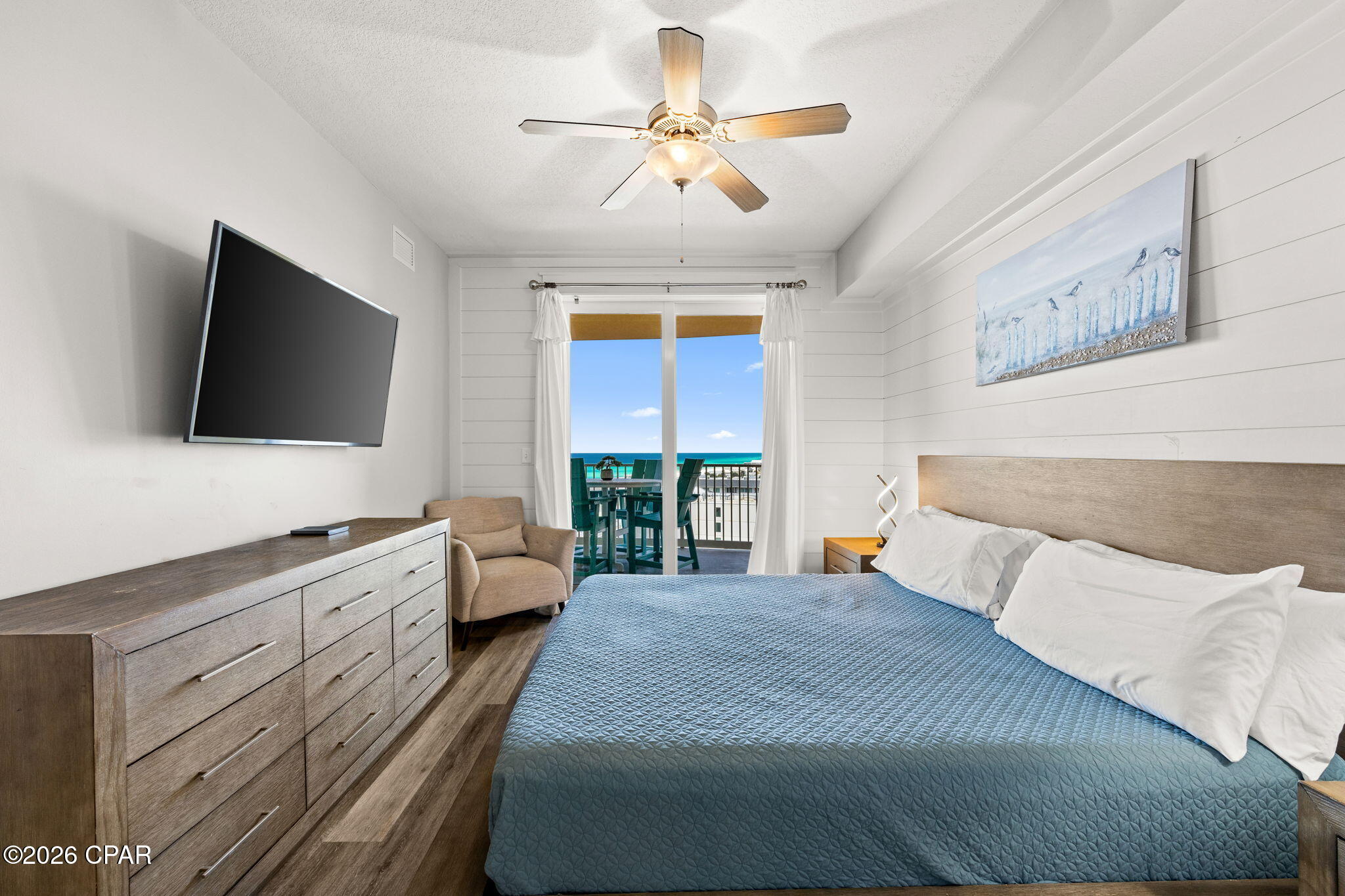 Calypso Towers III - Residential