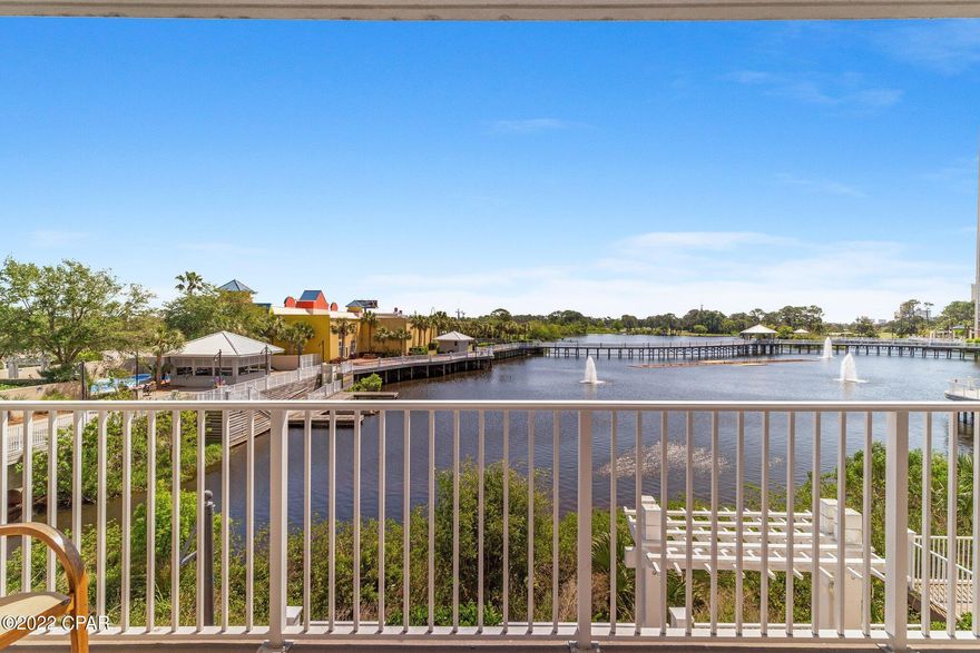 Updated 1 BR/2 BA plus Bunk Room unit in Laketown Wharf with Lake views. Updated in 2019 with new appliances, lighting, and flooring, this fully furnished unit is turn-key, ready to be your second home or next investment property! Can comfortably sleep 6! This condo is conveniently located close to the elevator and the north parking garage. You will enjoy the resort-life with many shops on the ground level along with the lakefront Boardwalk and a nightly fountain & light show. You will love the house of Juan Taco located on the main level, along with 5 community pools (1 heated year-round), kids Playground, hot tubs, mini-golf, Splash Bar & Grill, fitness center with gulf views, 2 covered parking garages. Private Beach access right across the road.