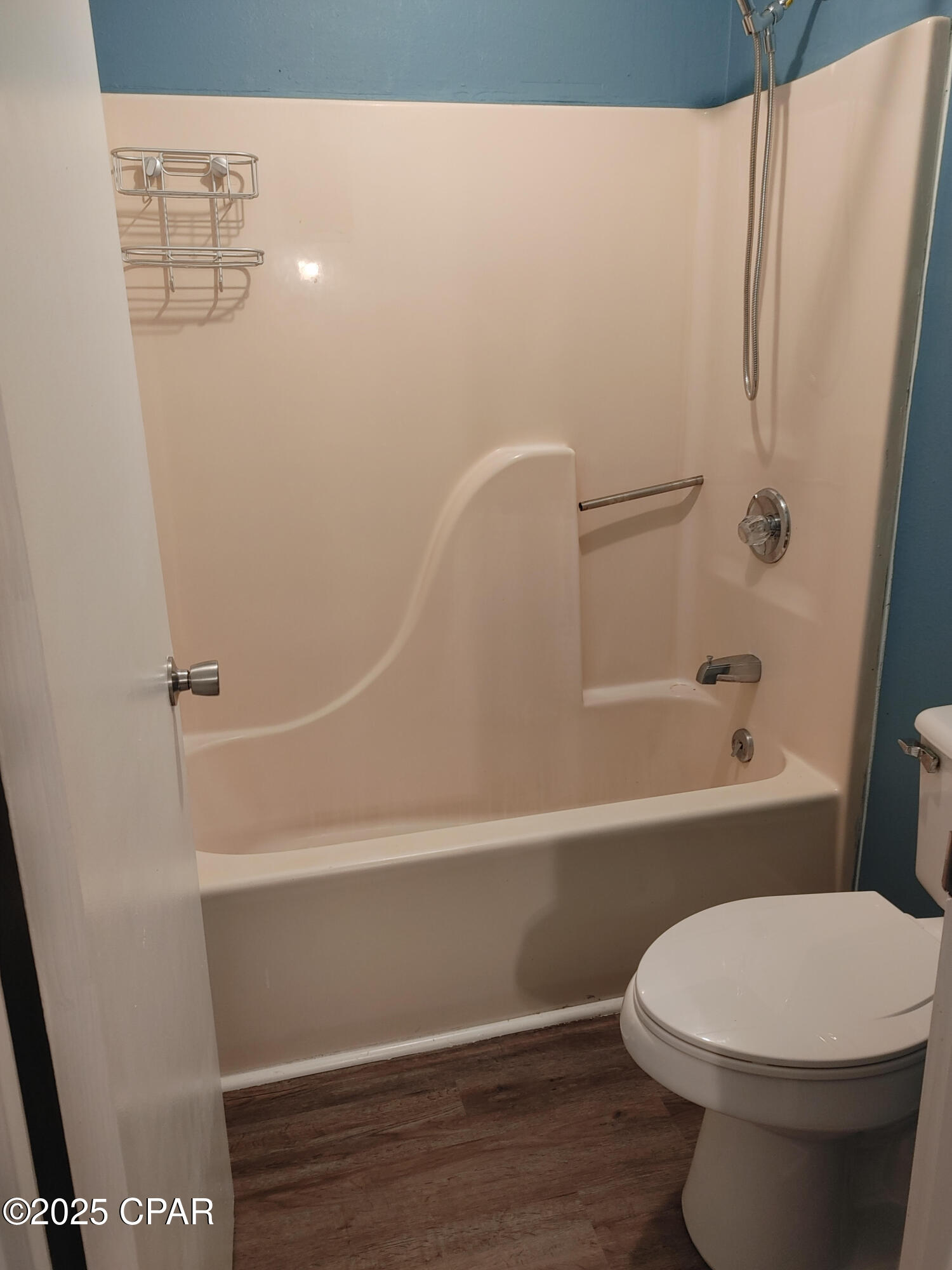 Hidden Lagoon - Residential Lease