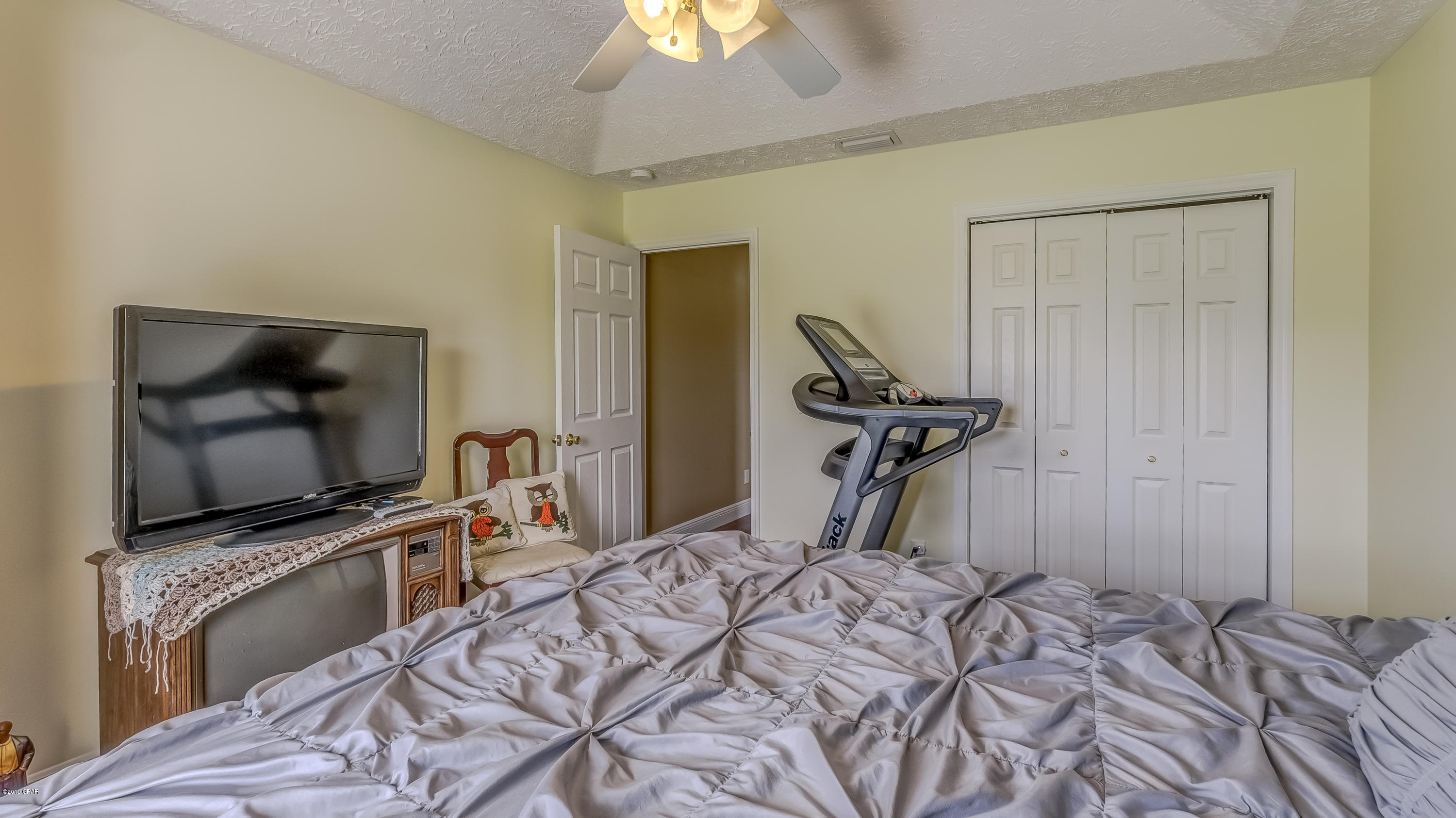 Kirkland Manor - Residential