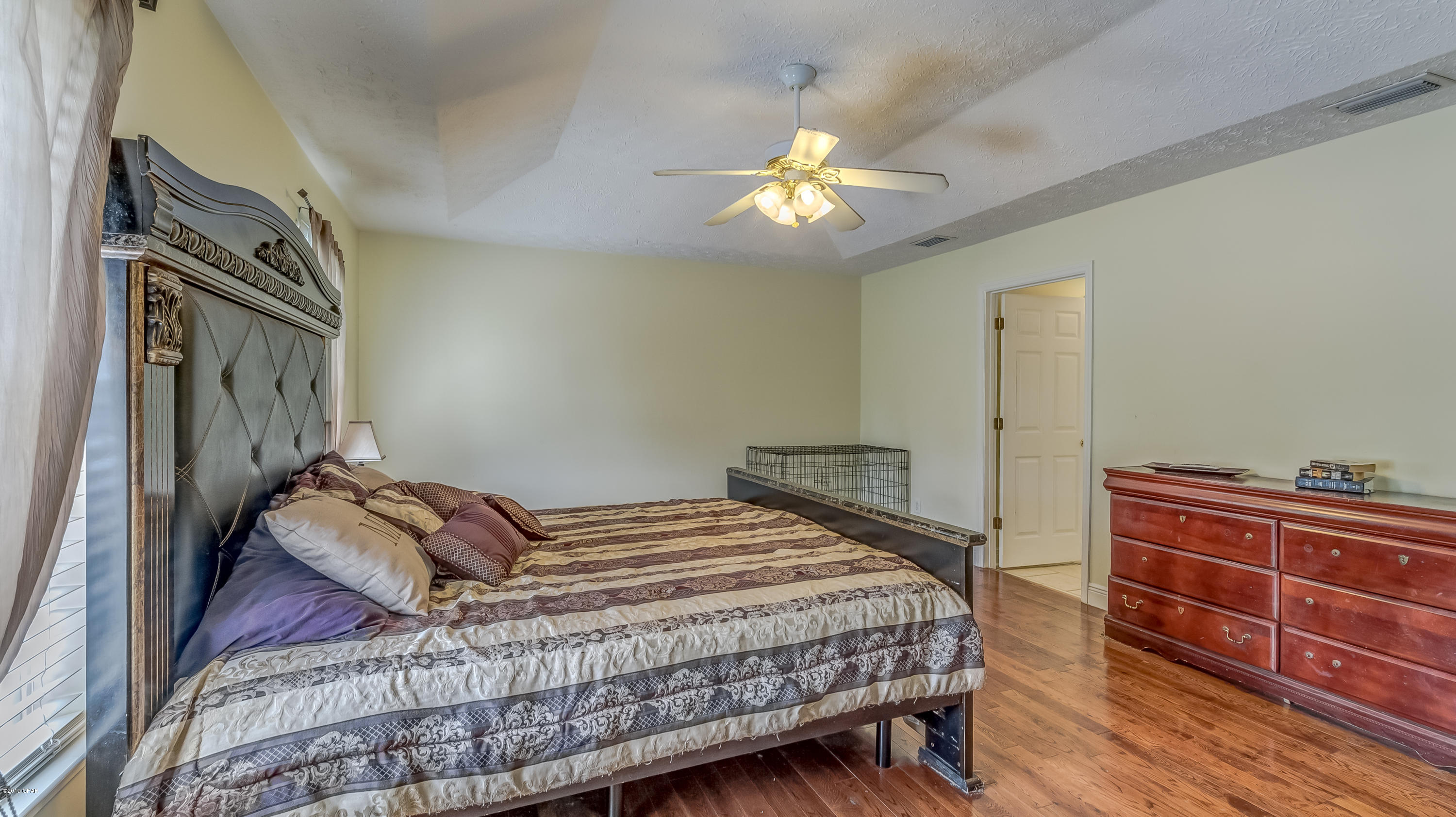 Kirkland Manor - Residential