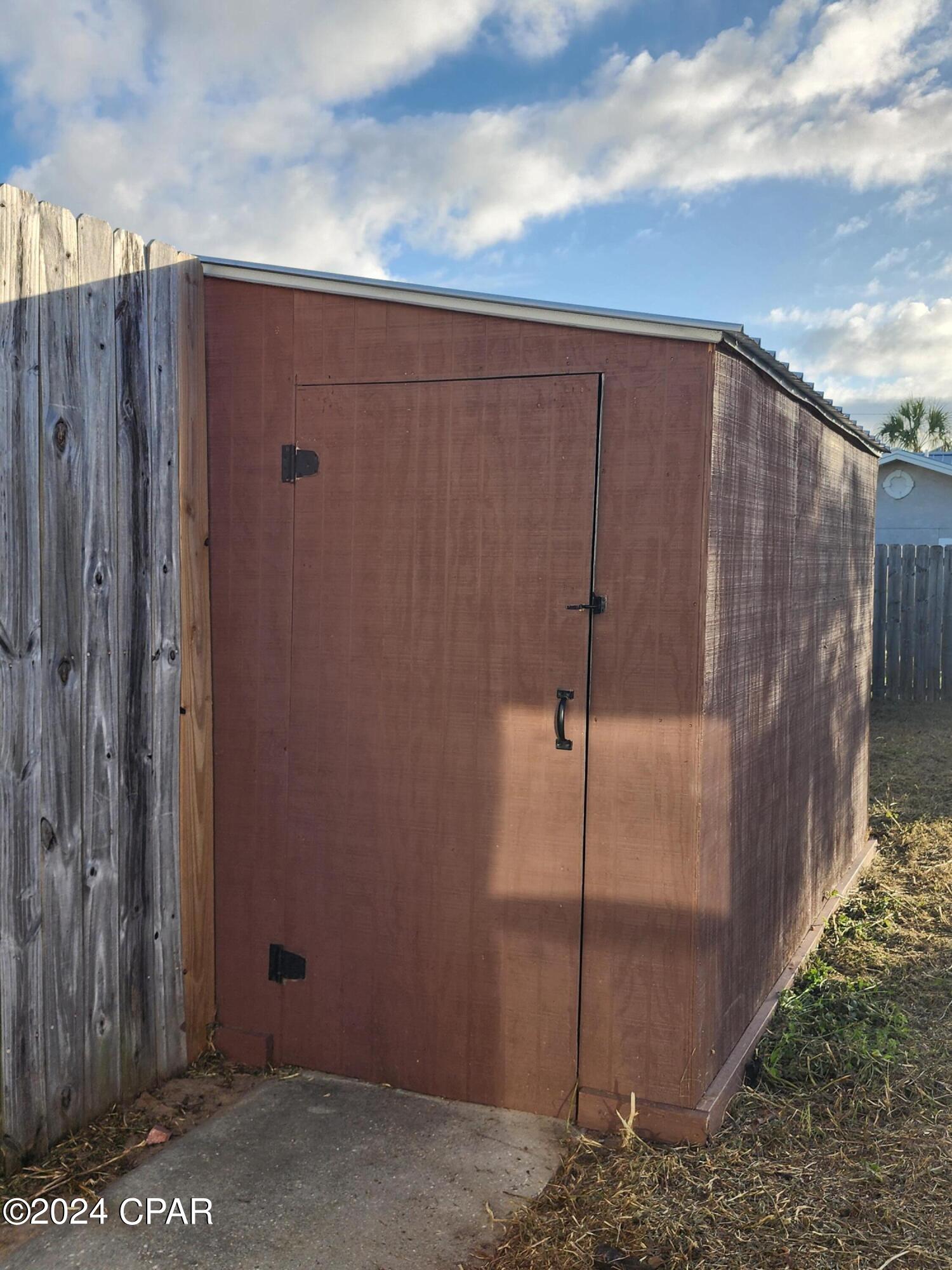 Biltmore Beach - Residential Lease