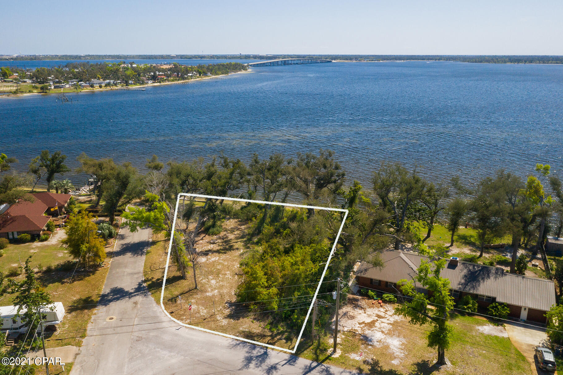 Donalson Point - Land