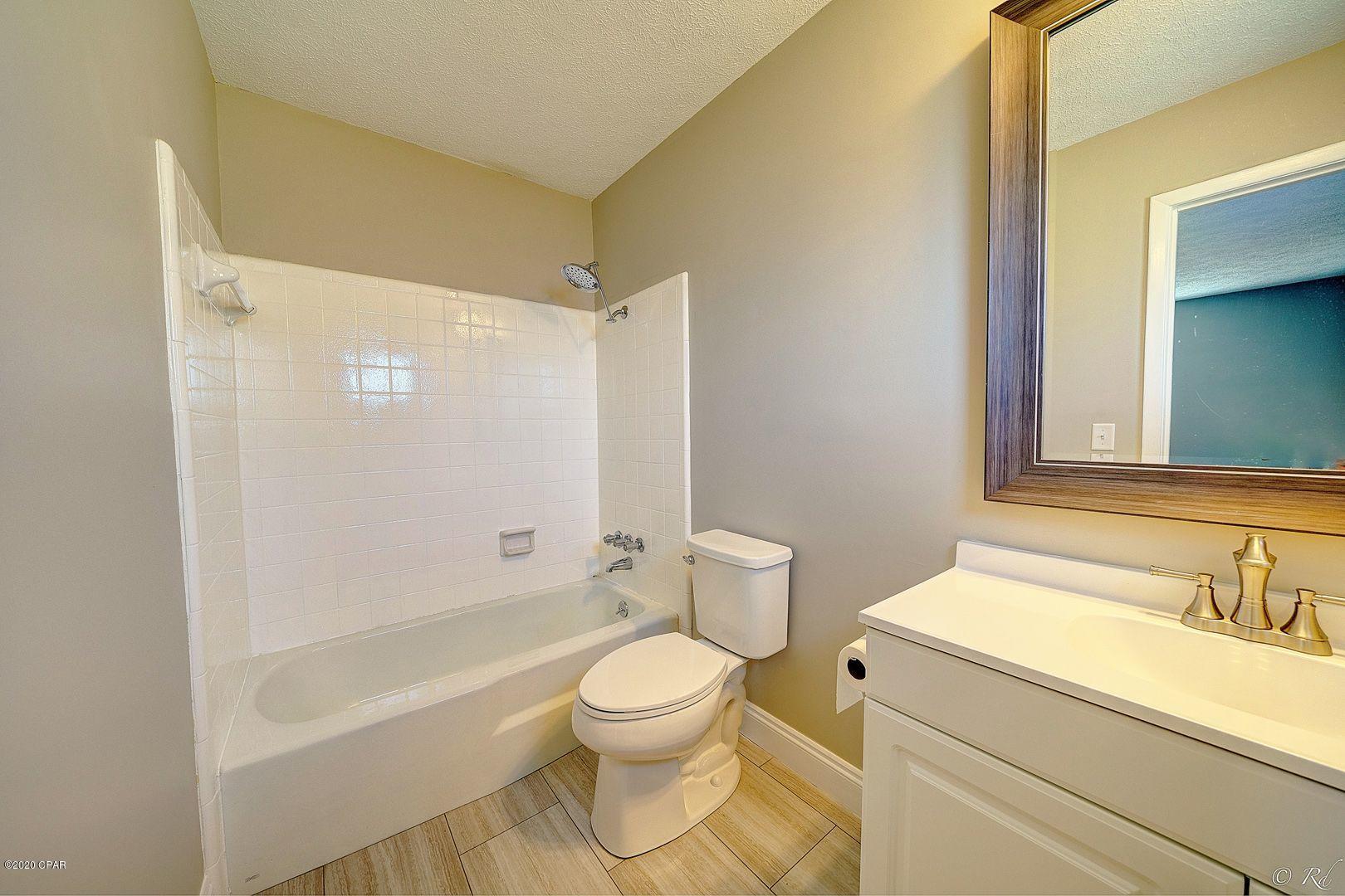 Lannie Rowe Lake Estates U-9 - Residential