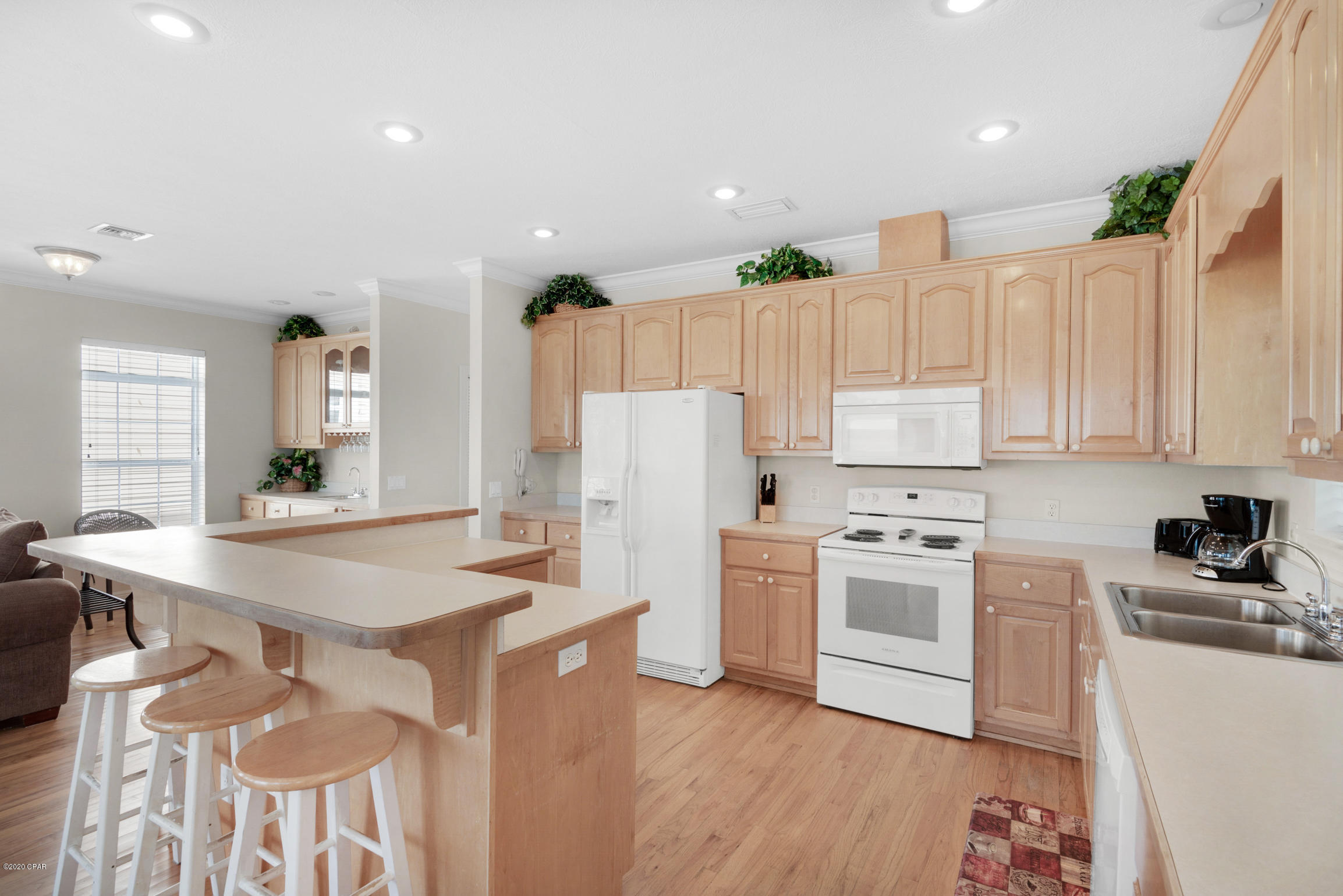 Laguna Beach Estates 2nd Add - Residential