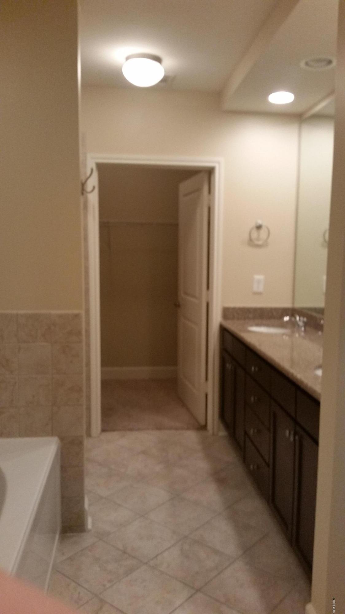 Island Reserve - Residential Lease