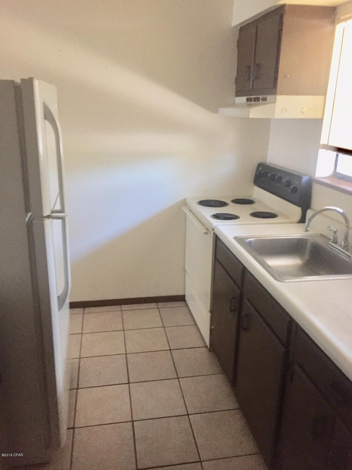 Mashburns 1 Add To Parker - Commercial Sale