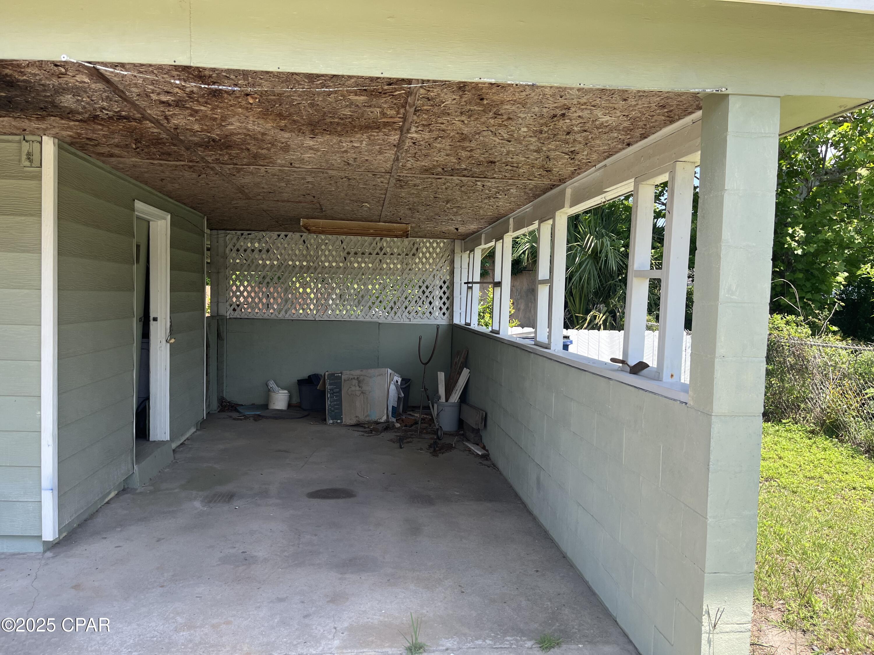 Hentz 1st Add Unit-B Rep - Residential