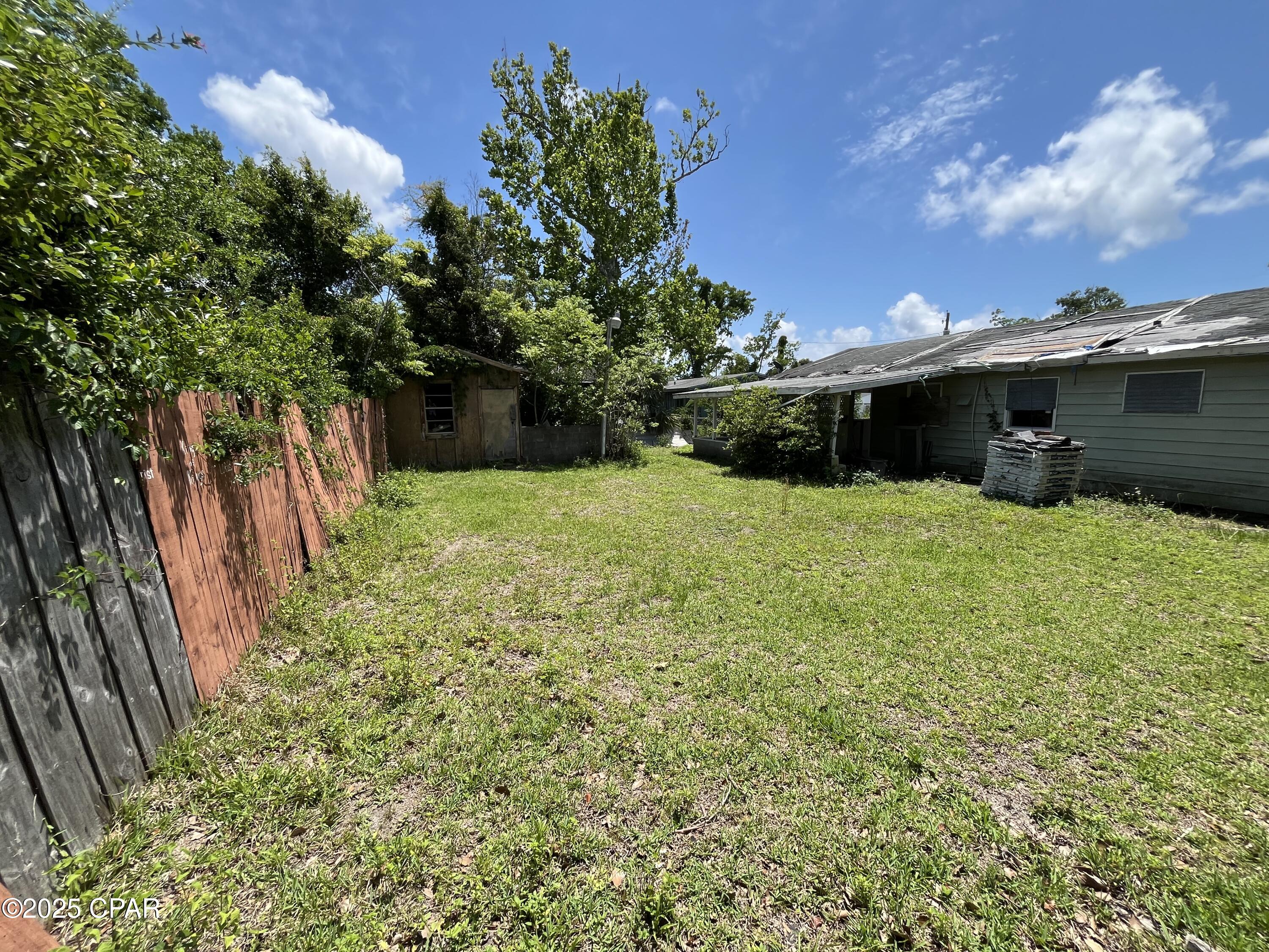 Hentz 1st Add Unit-B Rep - Residential