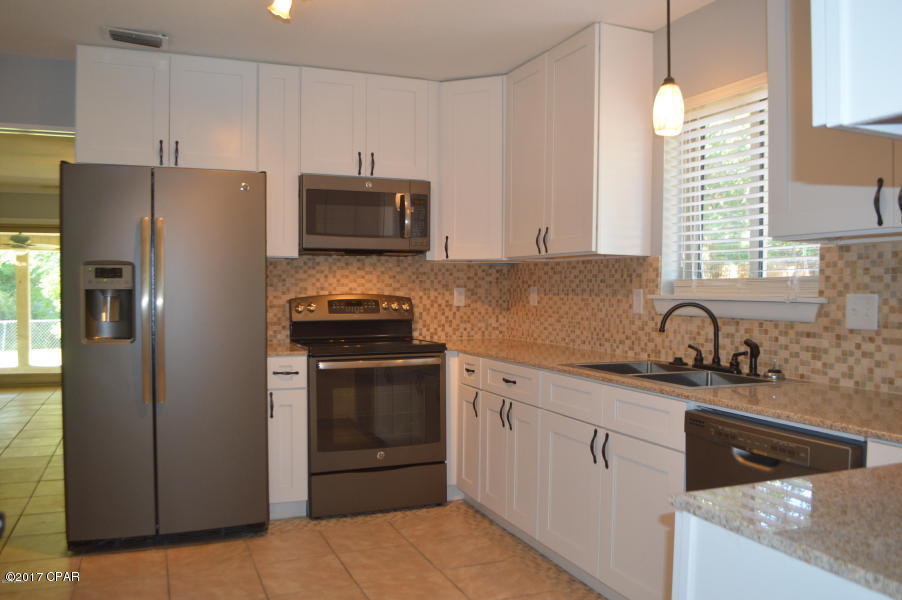 [No Recorded Subdiv] - Residential Lease