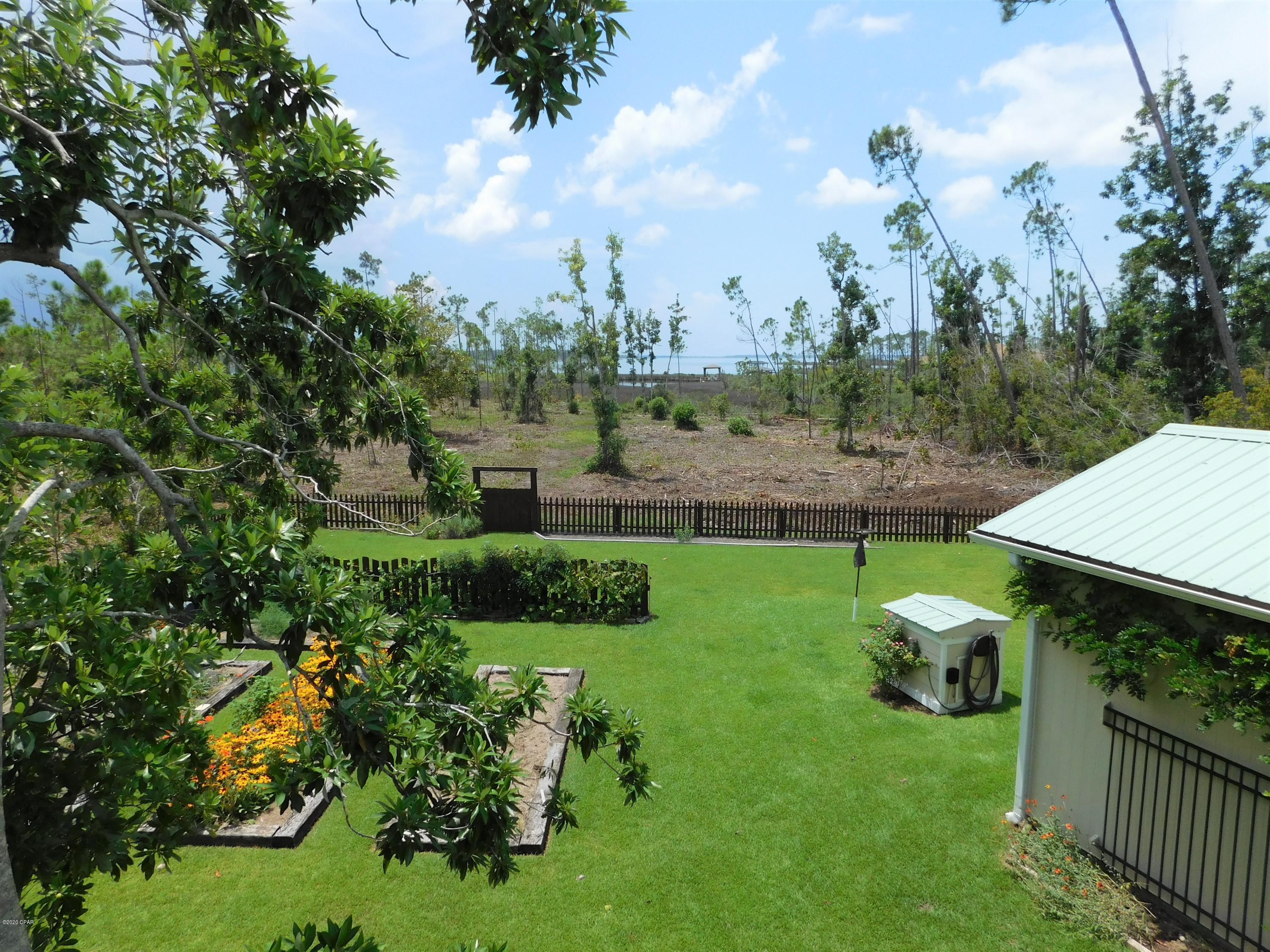 Laird Bayou - Residential