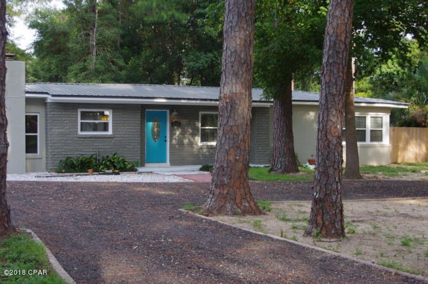 Entered for comp purposes. Home has been completely remodeled.