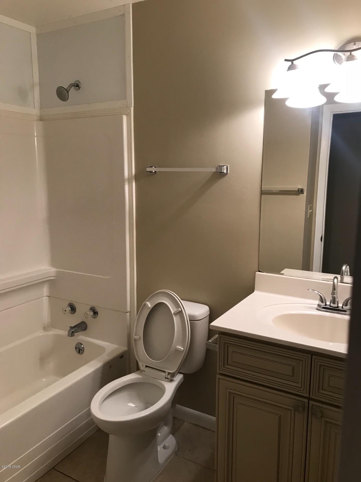 Lynn Haven - Residential Lease