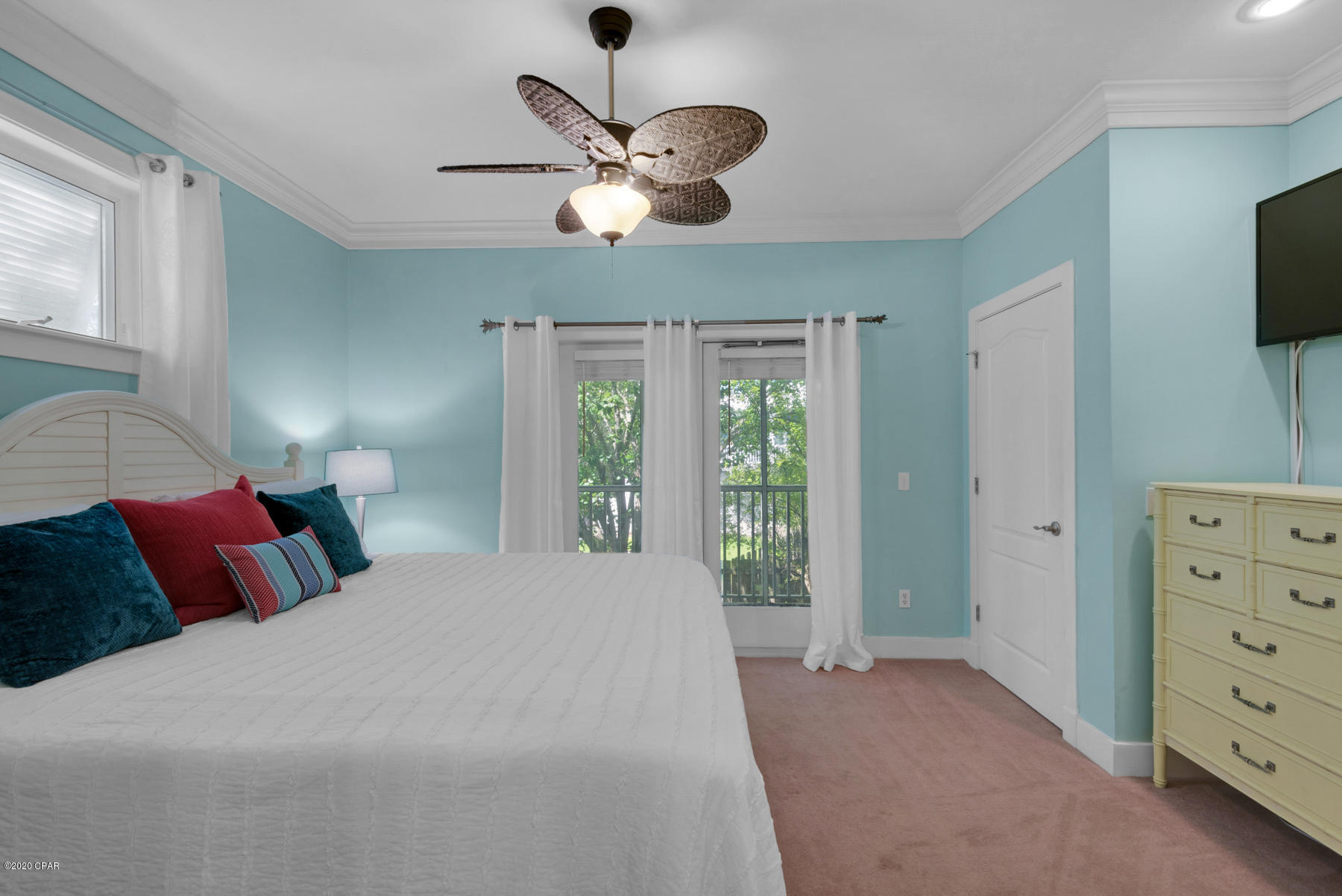 La Valencia Beach Resort - Residential