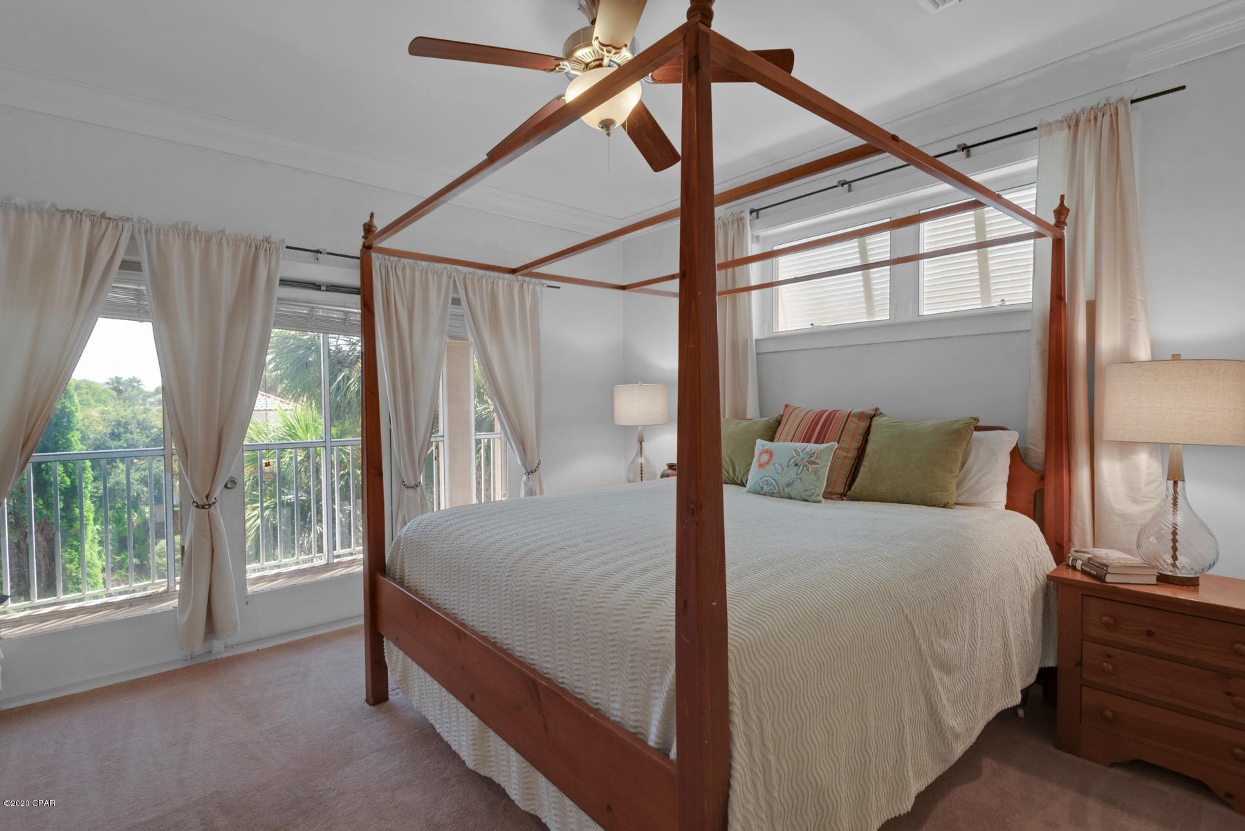 La Valencia Beach Resort - Residential